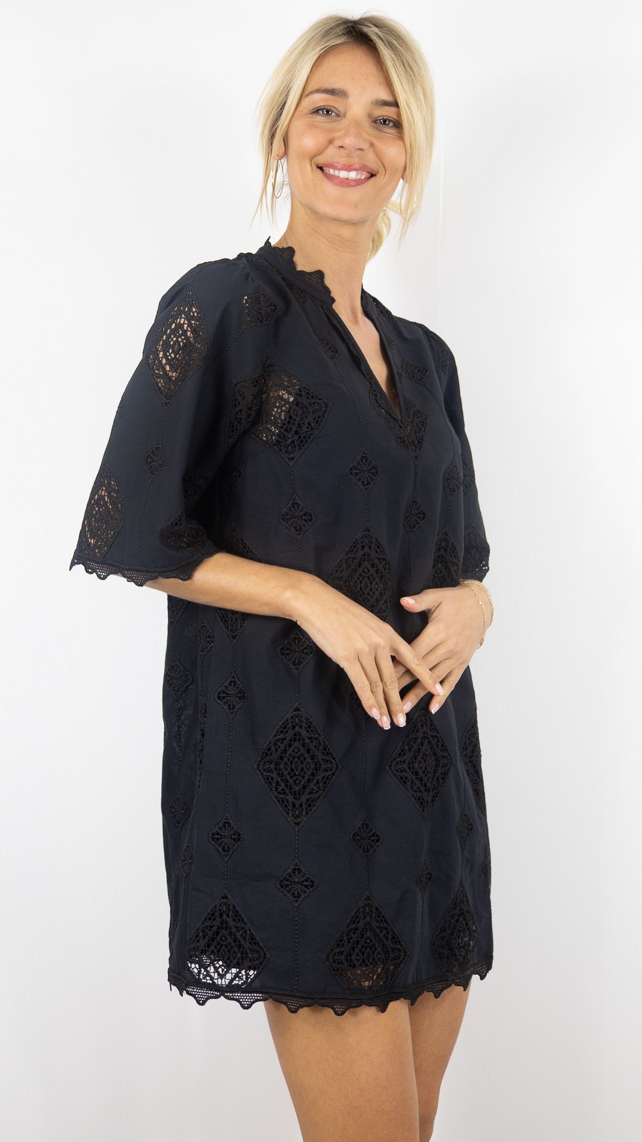 ROBE COURTE BRODEE NOIR BA&SH MALO#COLOR_NOIR