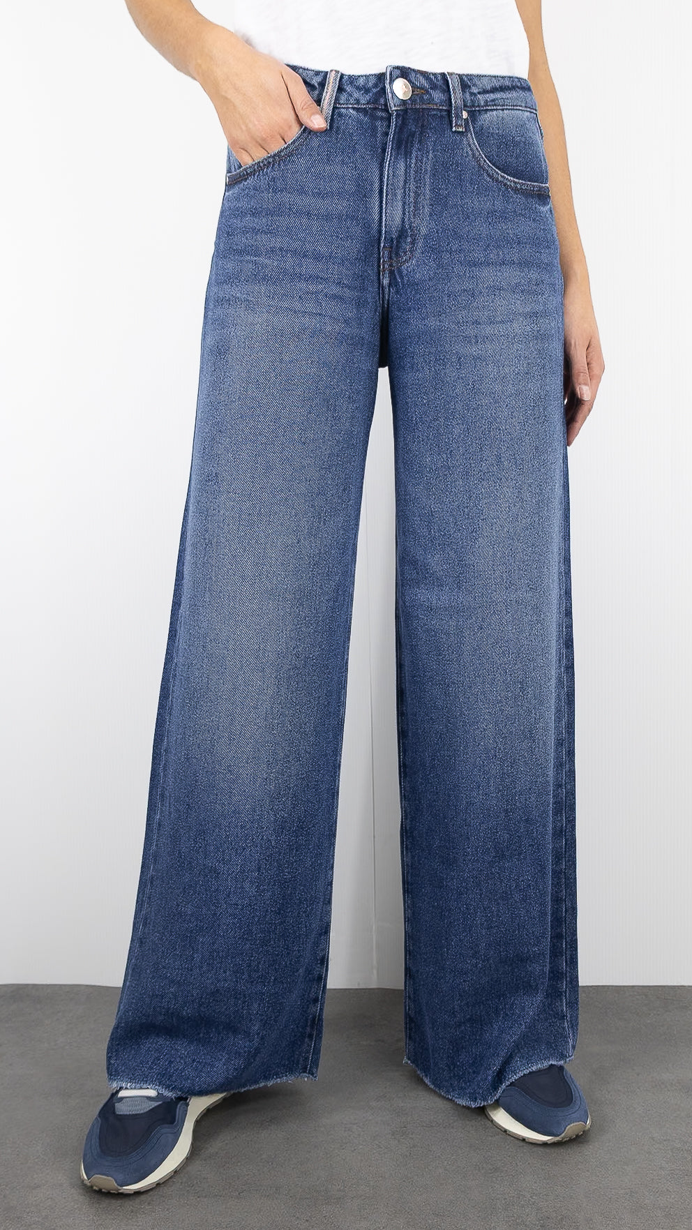 JEANS LARGE WORN VINTAGE ISLOW FELICITY DENIM TENCEL