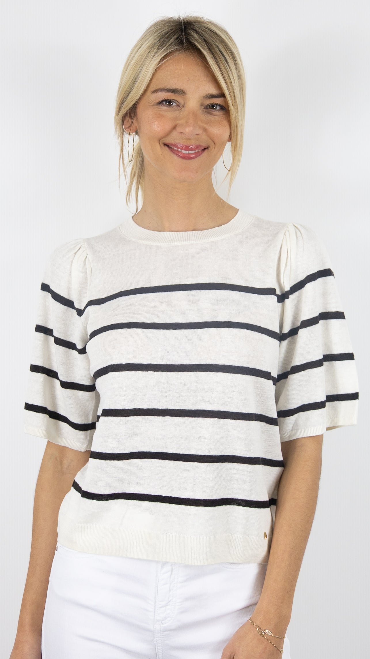 PULL EN LIN RAYE ANCHES COURTES TERRE CHOCO CREME DES PETITS HAUTS BRUNA