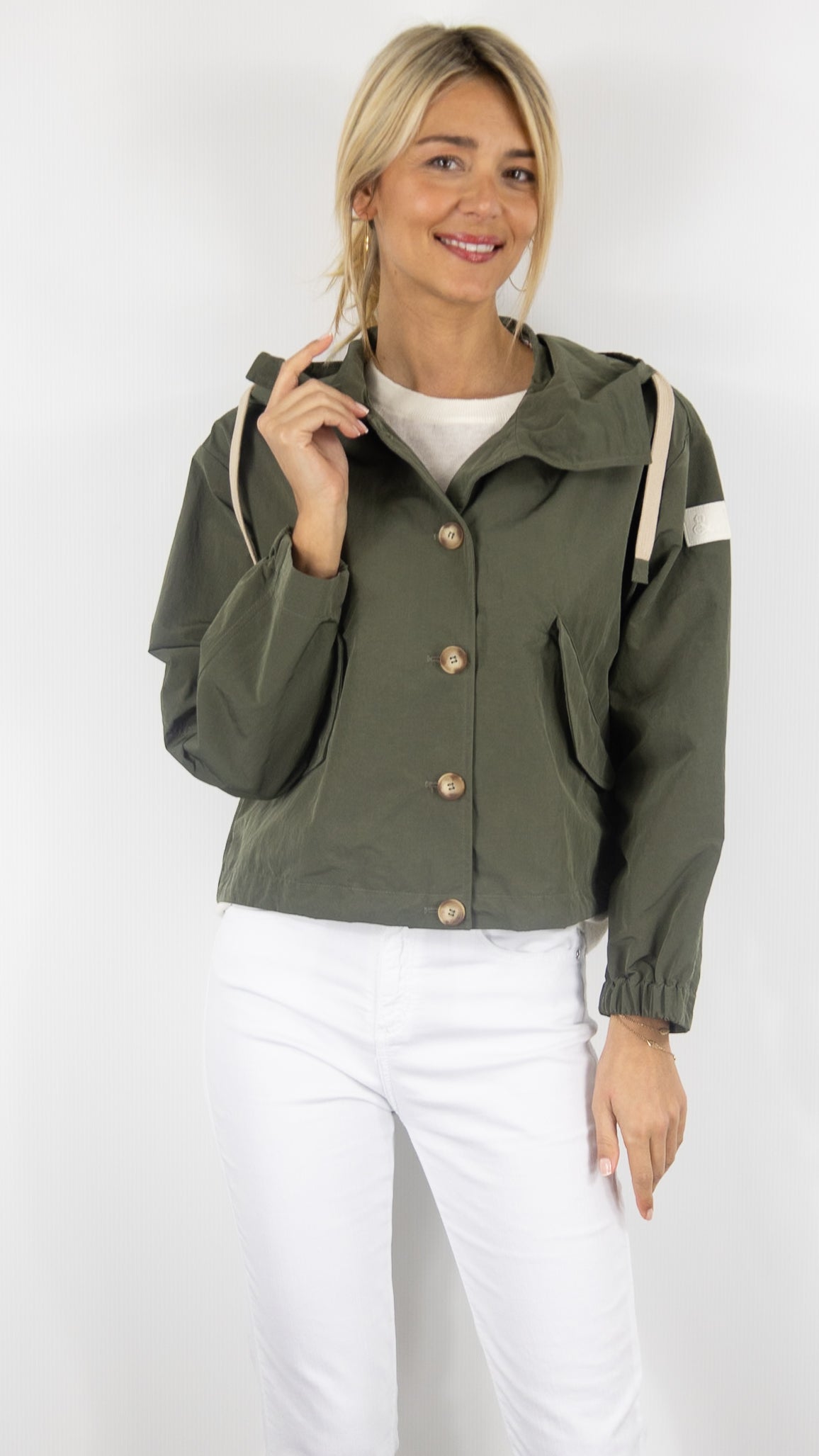 BLOUSON COURT A CAPUCHE KAKI FEMME TRENCH AND COAT SUREAU 1/A8TA#COLOR_30/KAKI