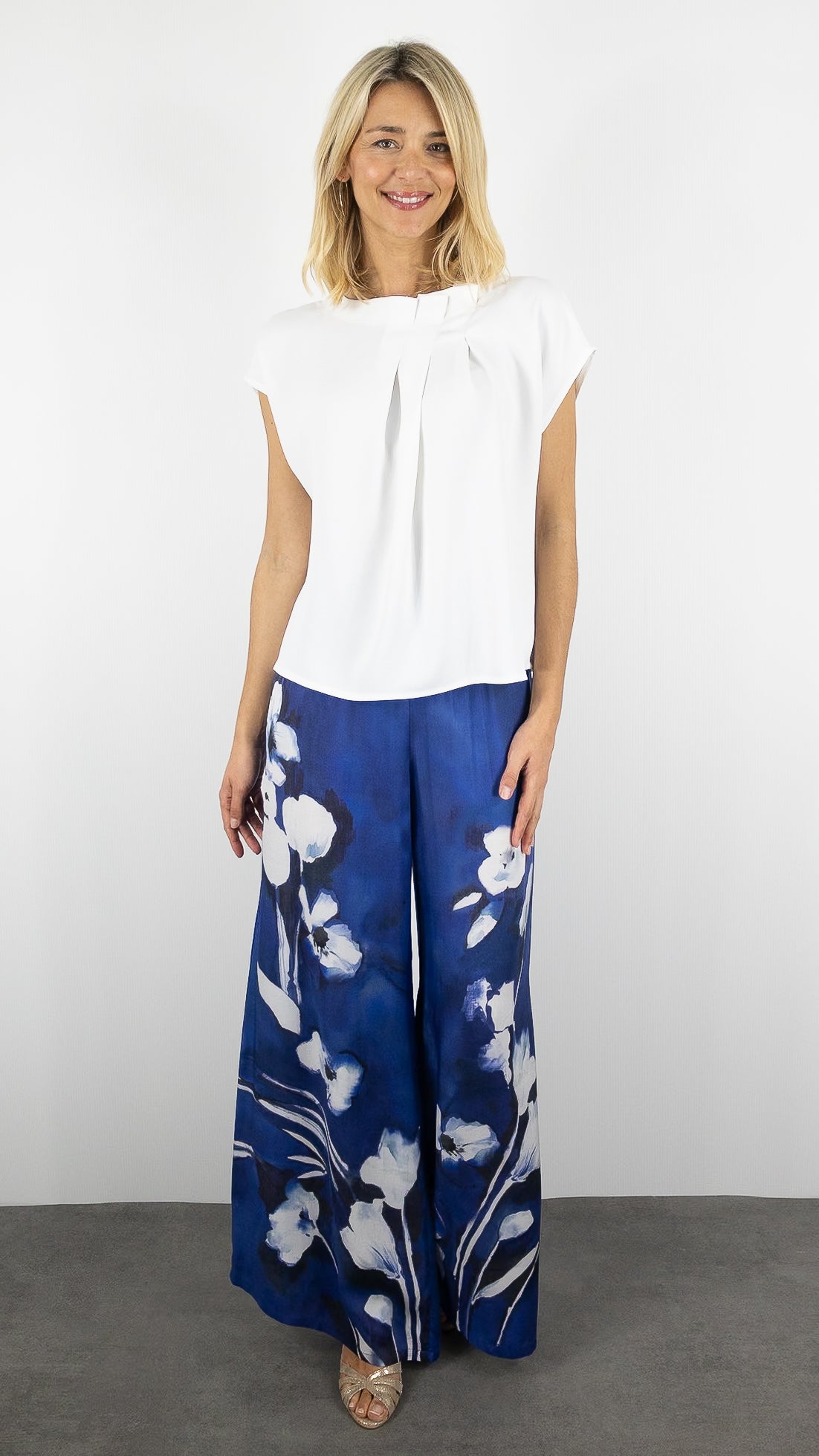 TOP SANS MANCHES FLUIDE PLISSE CAROLINE BISS 1608