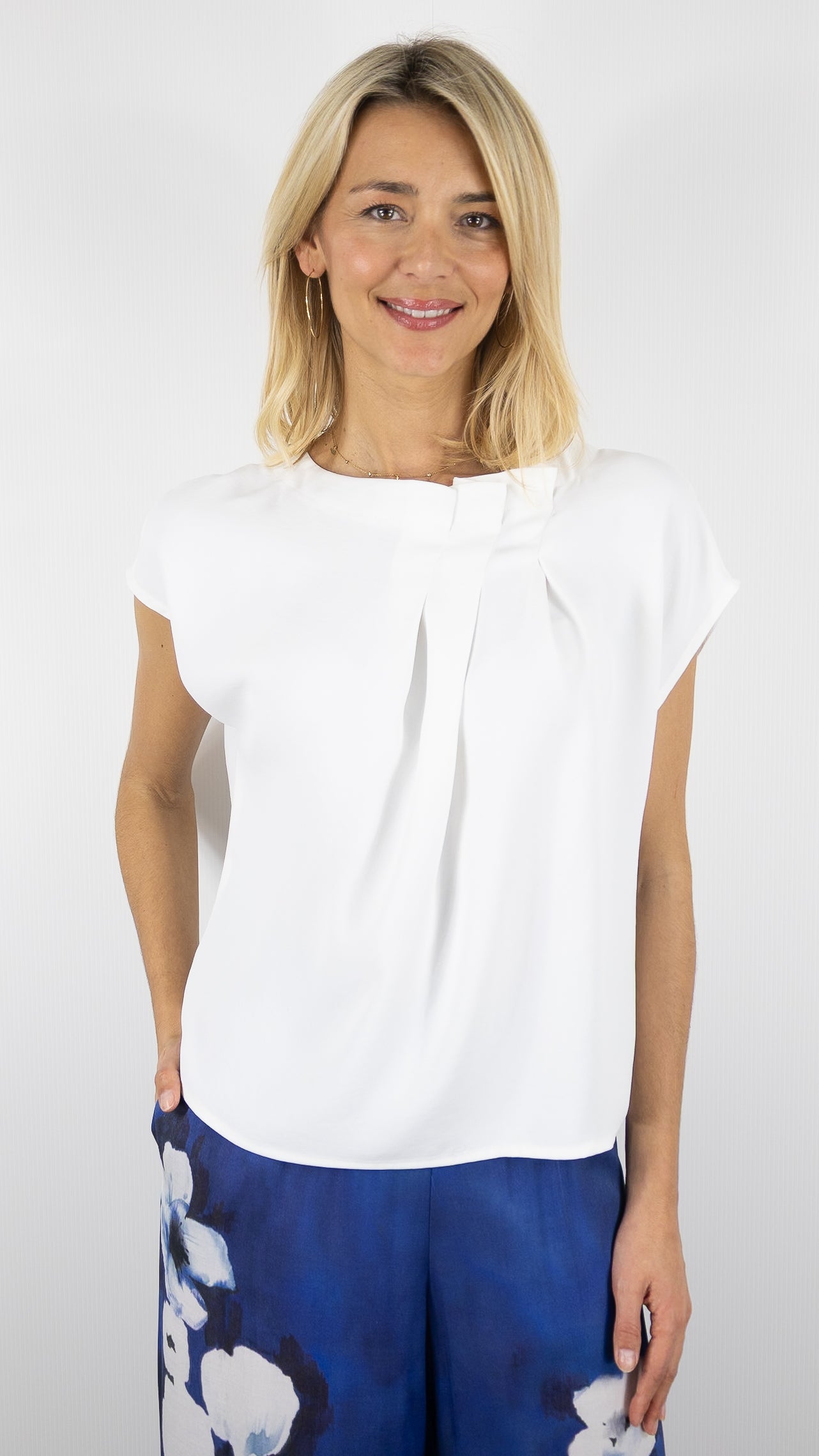 TOP SANS MANCHES FLUIDE PLISSE CAROLINE BISS 1608