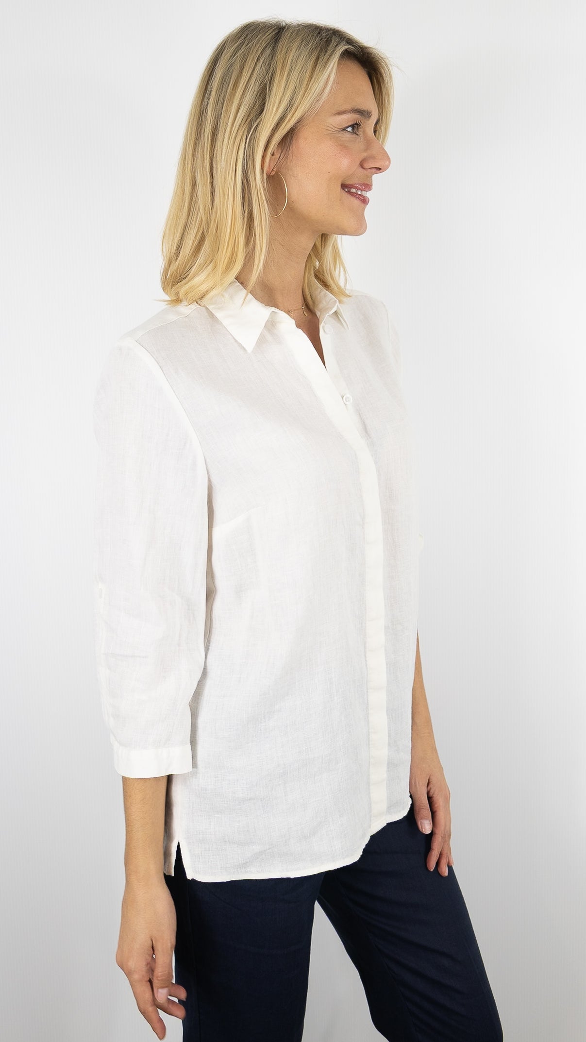 CHEMISE EN LIN MANCHES COURTES POUR FEMME TONI 71-27/1438-2#color_70/BLANC