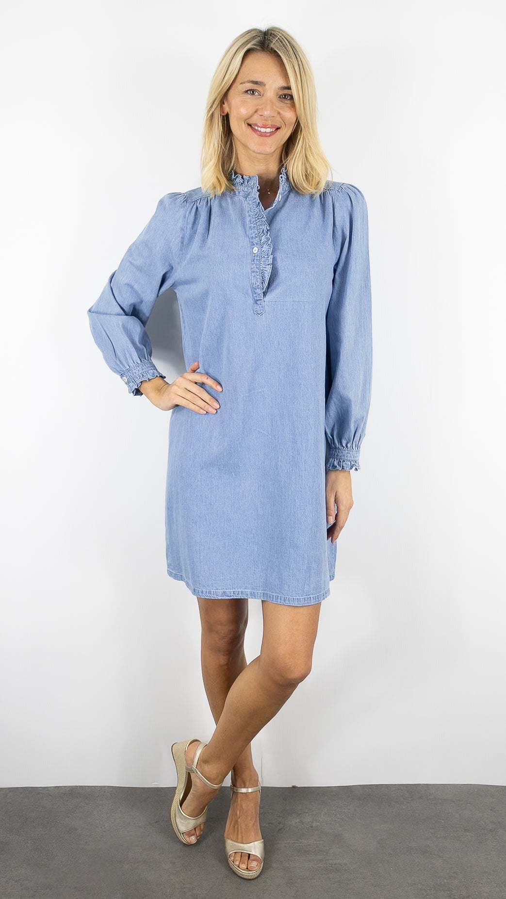 ROBE EN DENIM VOLANTEE LA PETITE ETOILE RAITY 