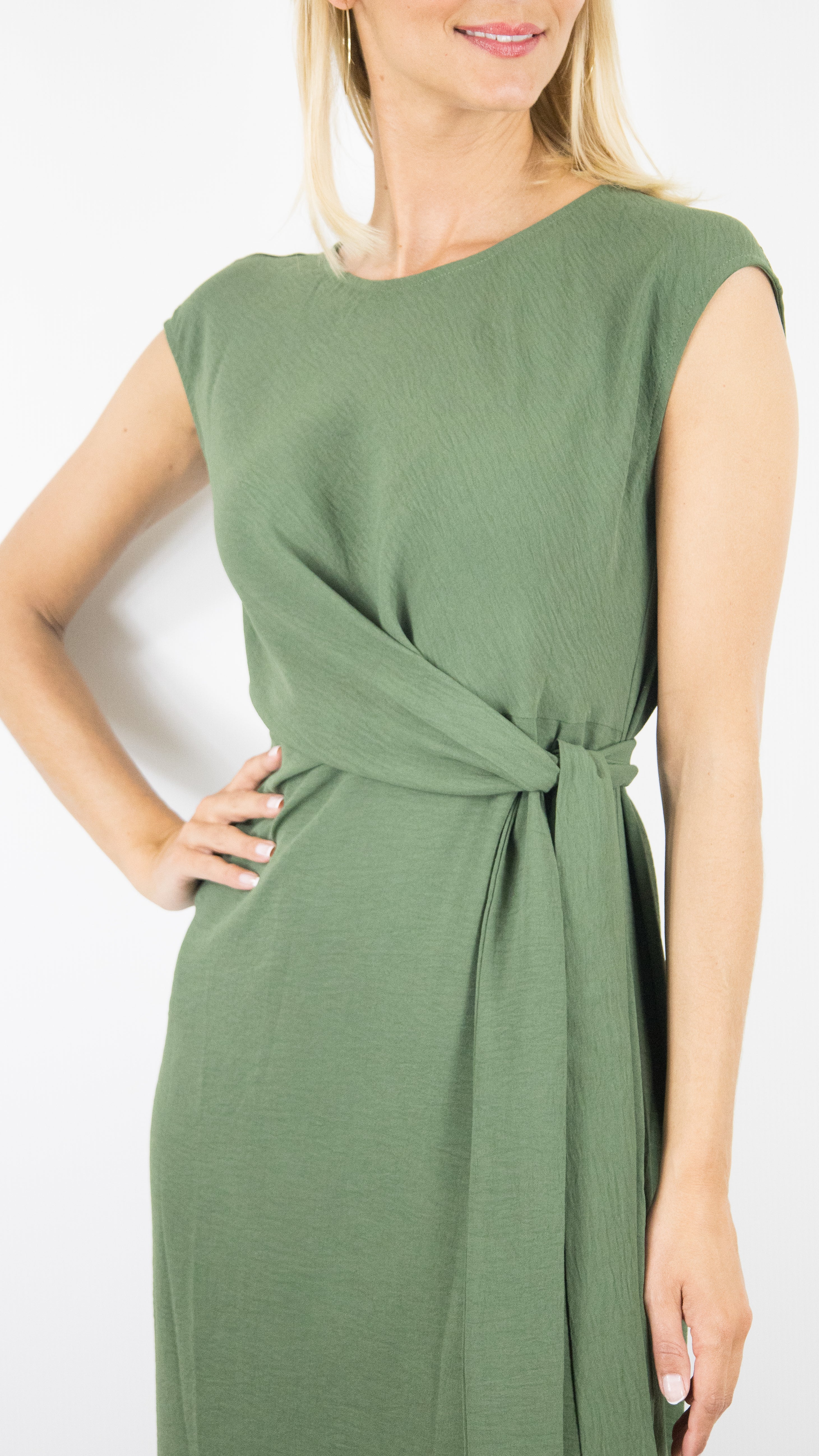 ROBE MIDI SANS MANCHES FLUIDE CROISEE POUR FEMME YCOO 10215#COLOR_KAKI