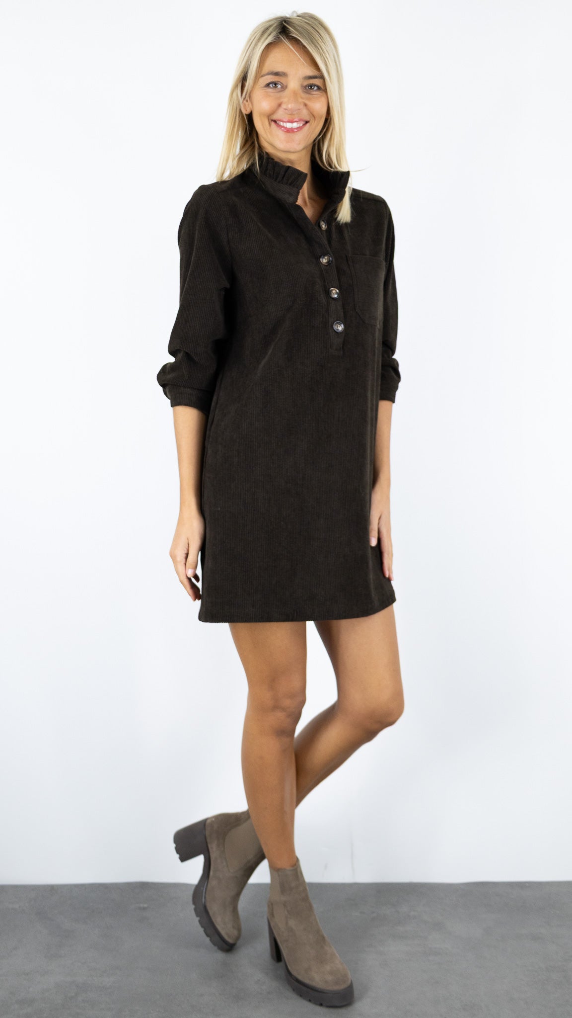 ROBE EN VELOURS COL VOLANTE 10502B YCOO#color_MARRON