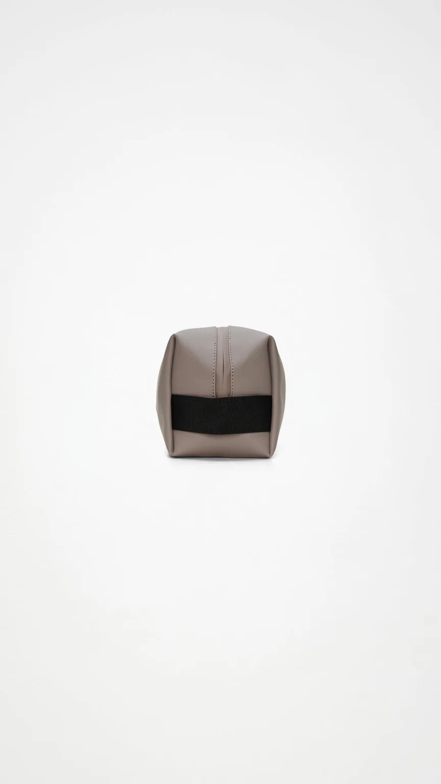 TROUSSE DE TOILETTES RAINS 15580 WASH BAG SMALL#COLOR_173/CINDER TAUPE