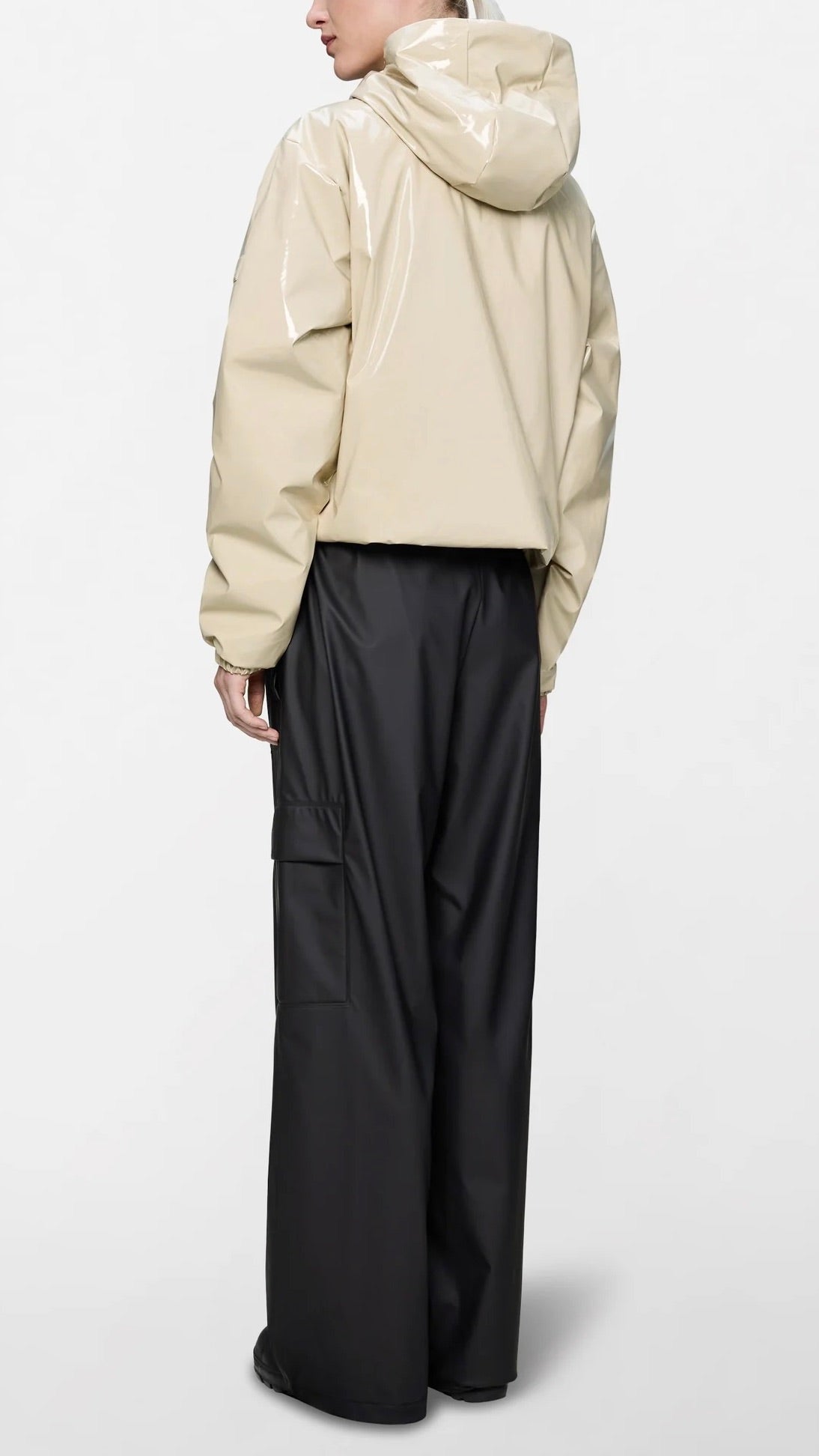 BLOUSON VESTE LAQUEE POUR FEMME COURTE RAINS 15780/LOHJA SHORE BEIGE LAQUE