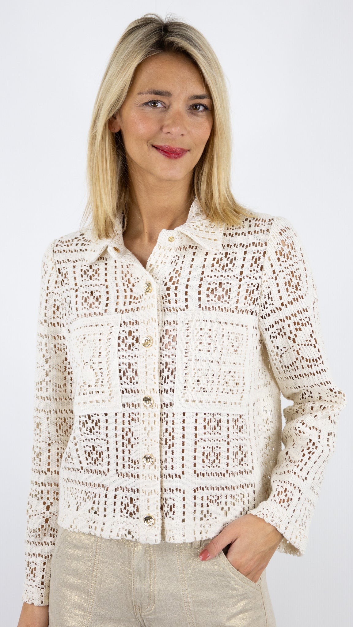 CHEMISE GILET COURT EN CROCHET BEIGE CAROLINE BISS 1856