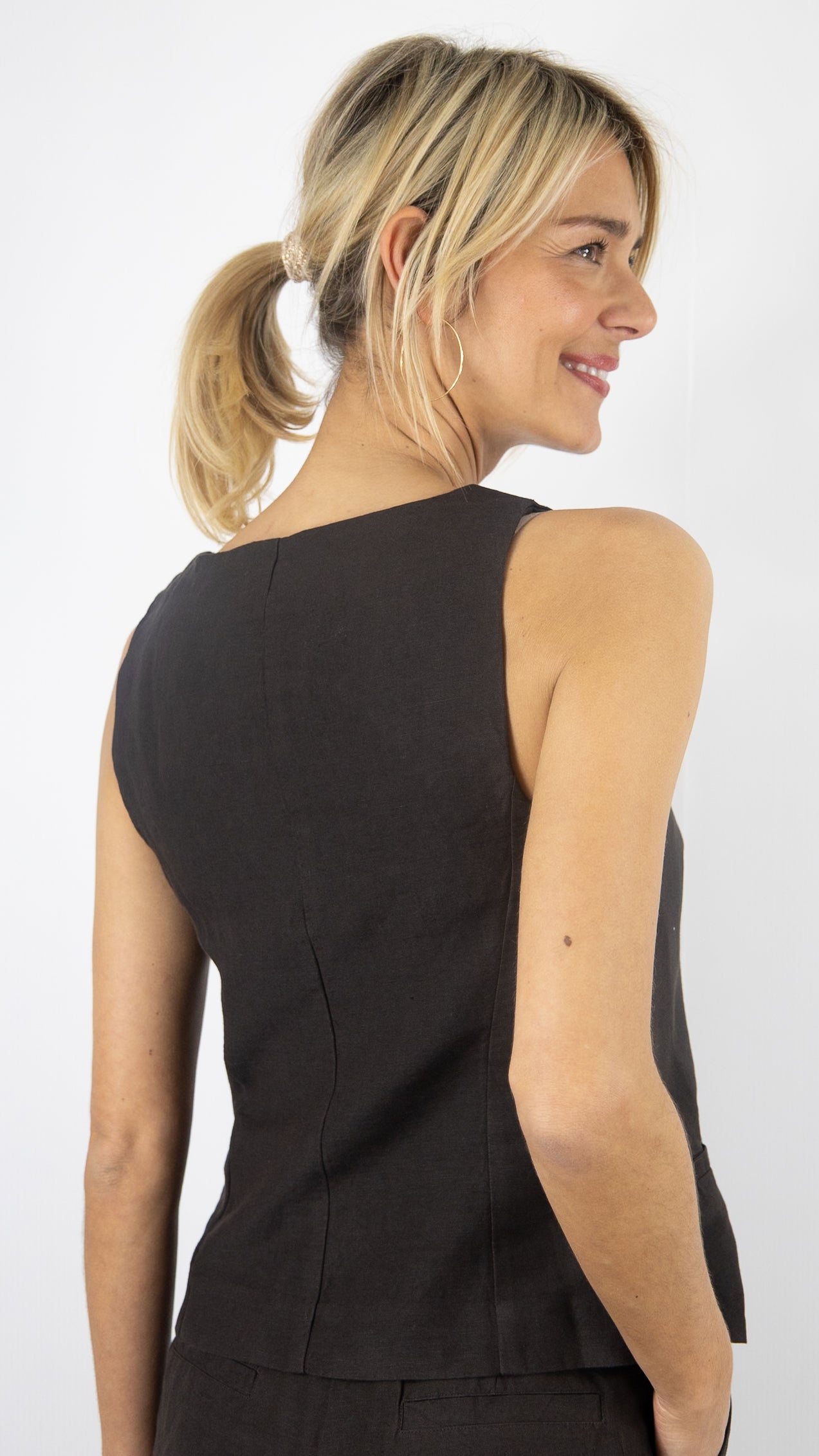TOP DEBARDEUR EN LIN MARRON DES PETITS HAUTS TAHMARA