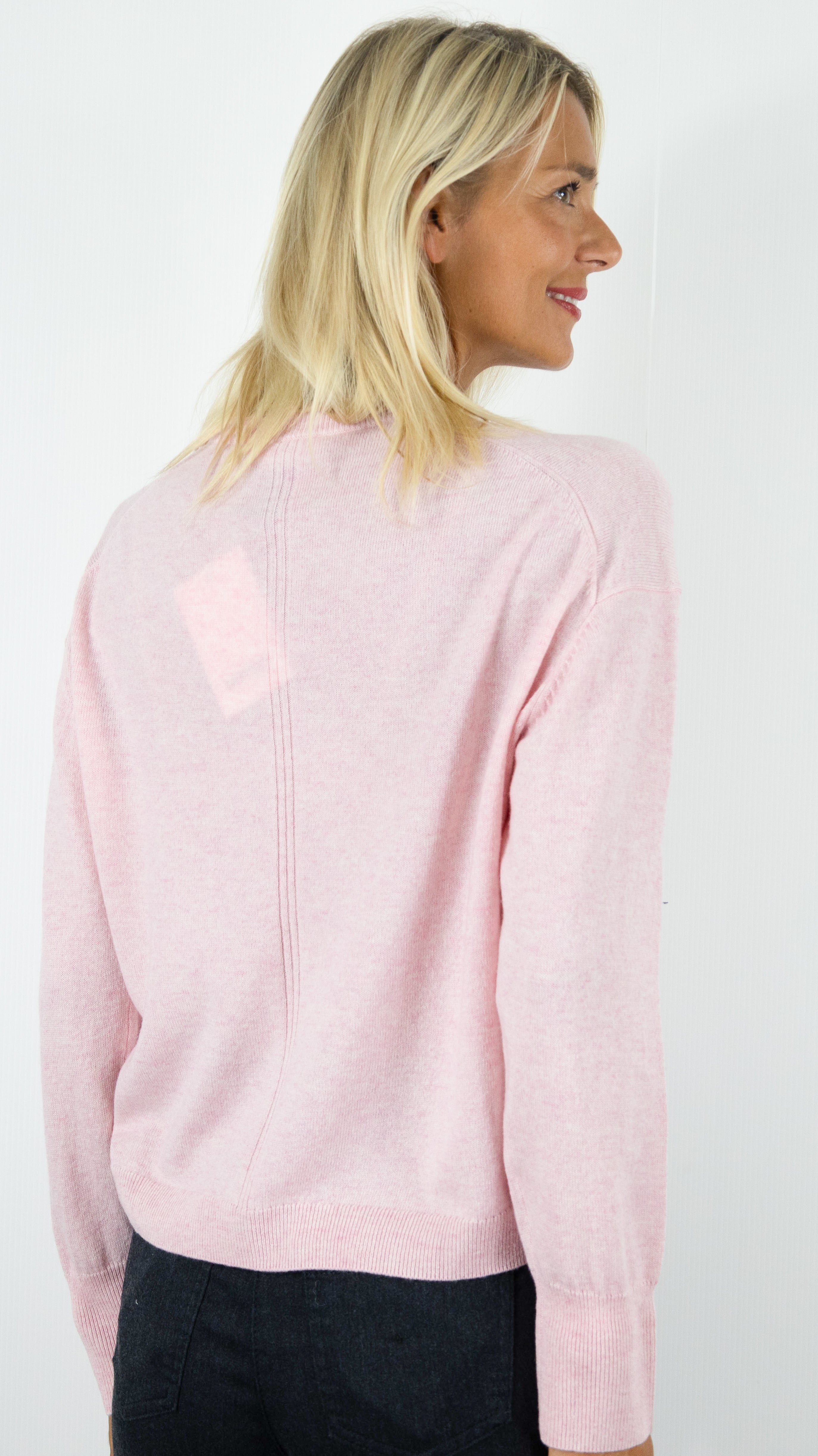 PULL COL V EN LAINE POUR FEMME NOT SHY WARREN#COLOR_PORCELAINE/ROSE