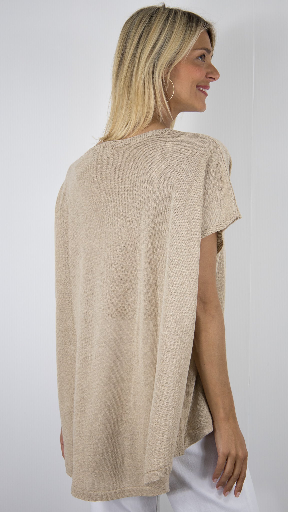 TEE COL V AMPLE SANS MANCHES POUR FEMME SHIRT NAIS 21468#COLOR_BEIGE