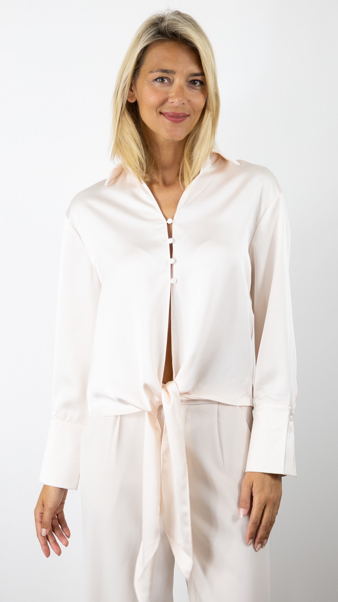 CHEMISE SATINEE A NOUER ELLI WHITE 24098JT#COLOR_POUDRE