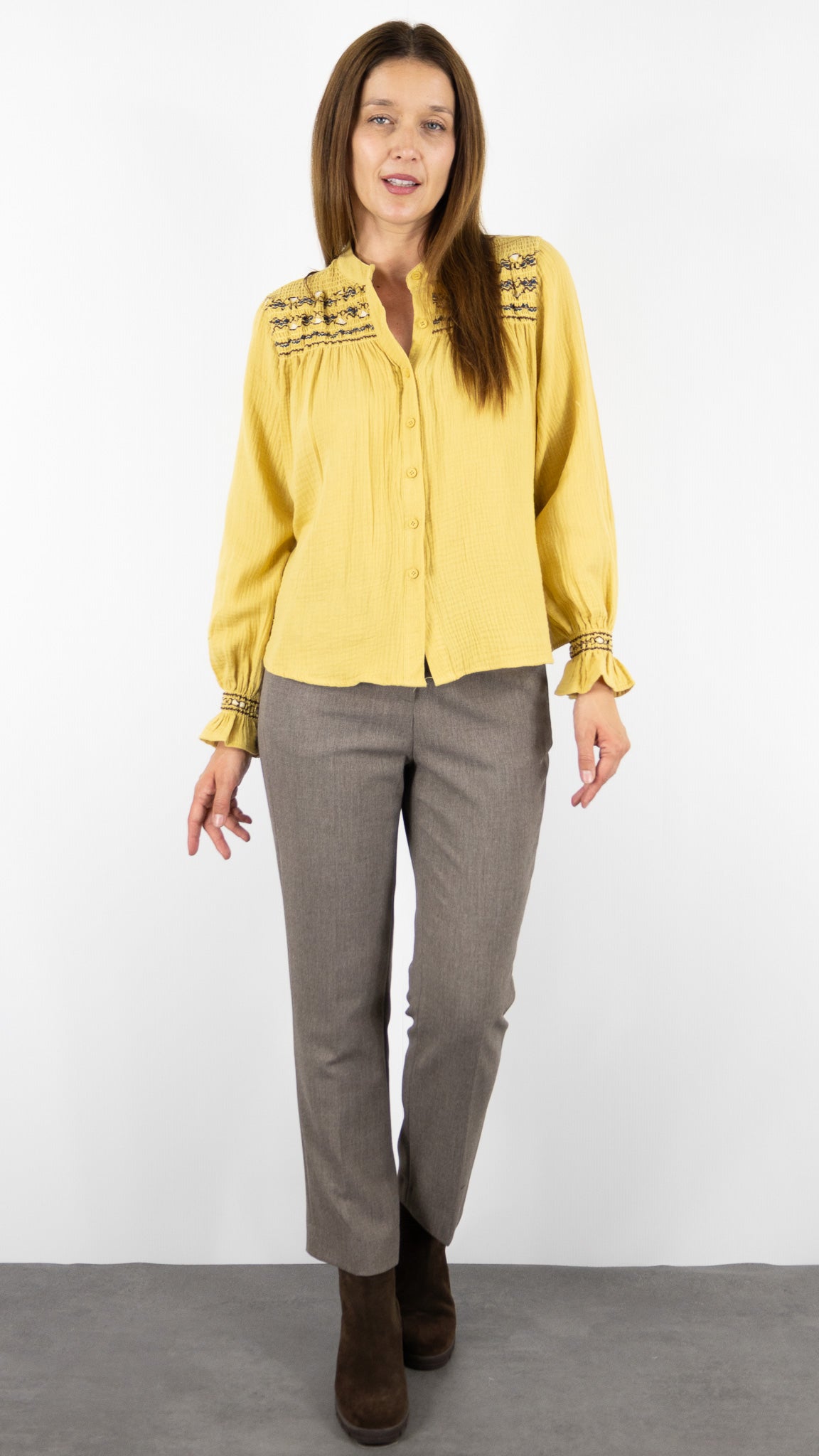 CHEMISE BRODEE EN GAZE DE COTON OCRE LILI ET LALA 24266