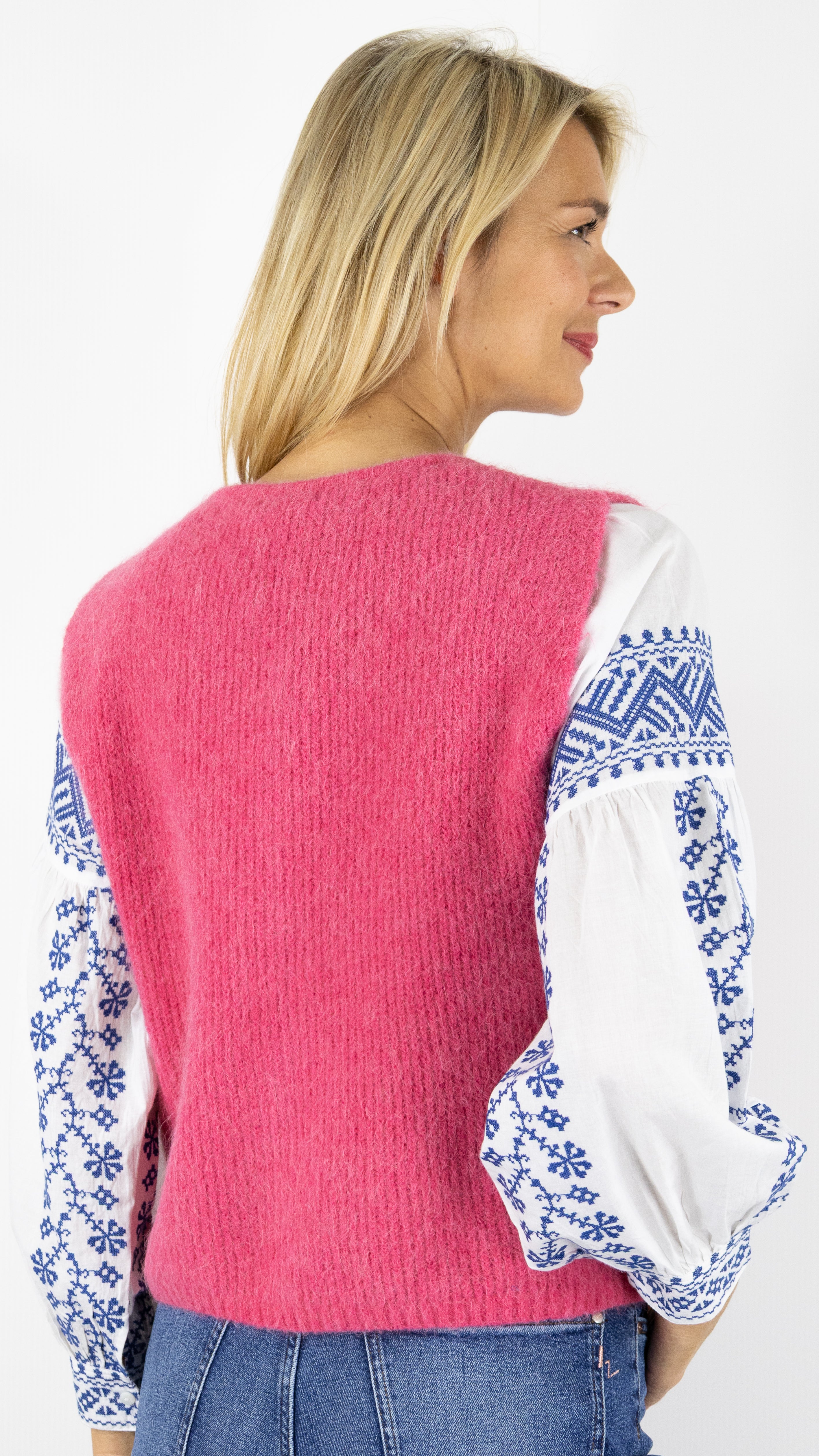 GILET SANS MANCHES BOUTONNE 24699 ANDROMEDE#COLOR_FRAMBOISE