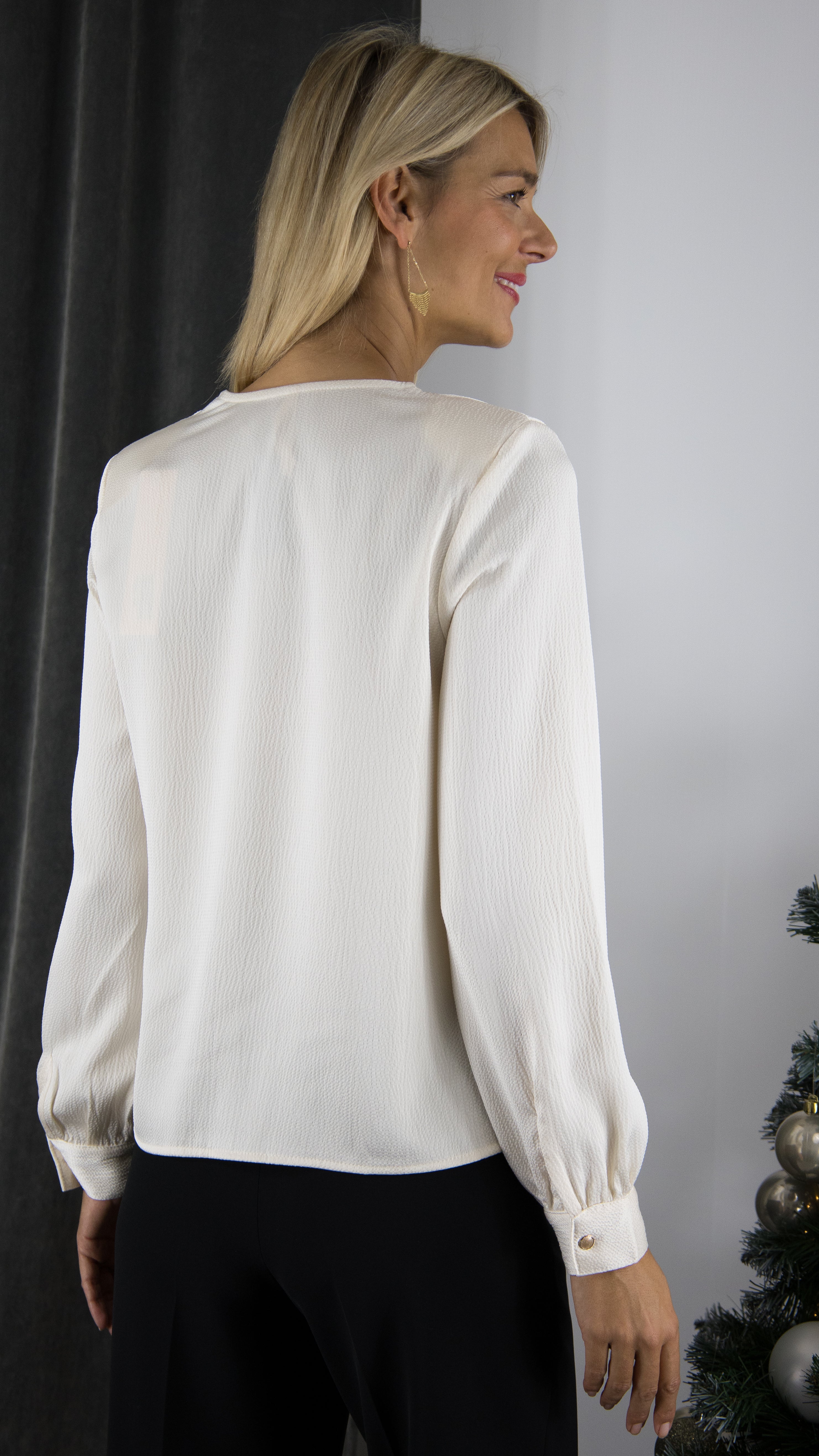 TOP COL TOMBANT BEIGE POUR FEMME ELLI WHITE 25030LT 