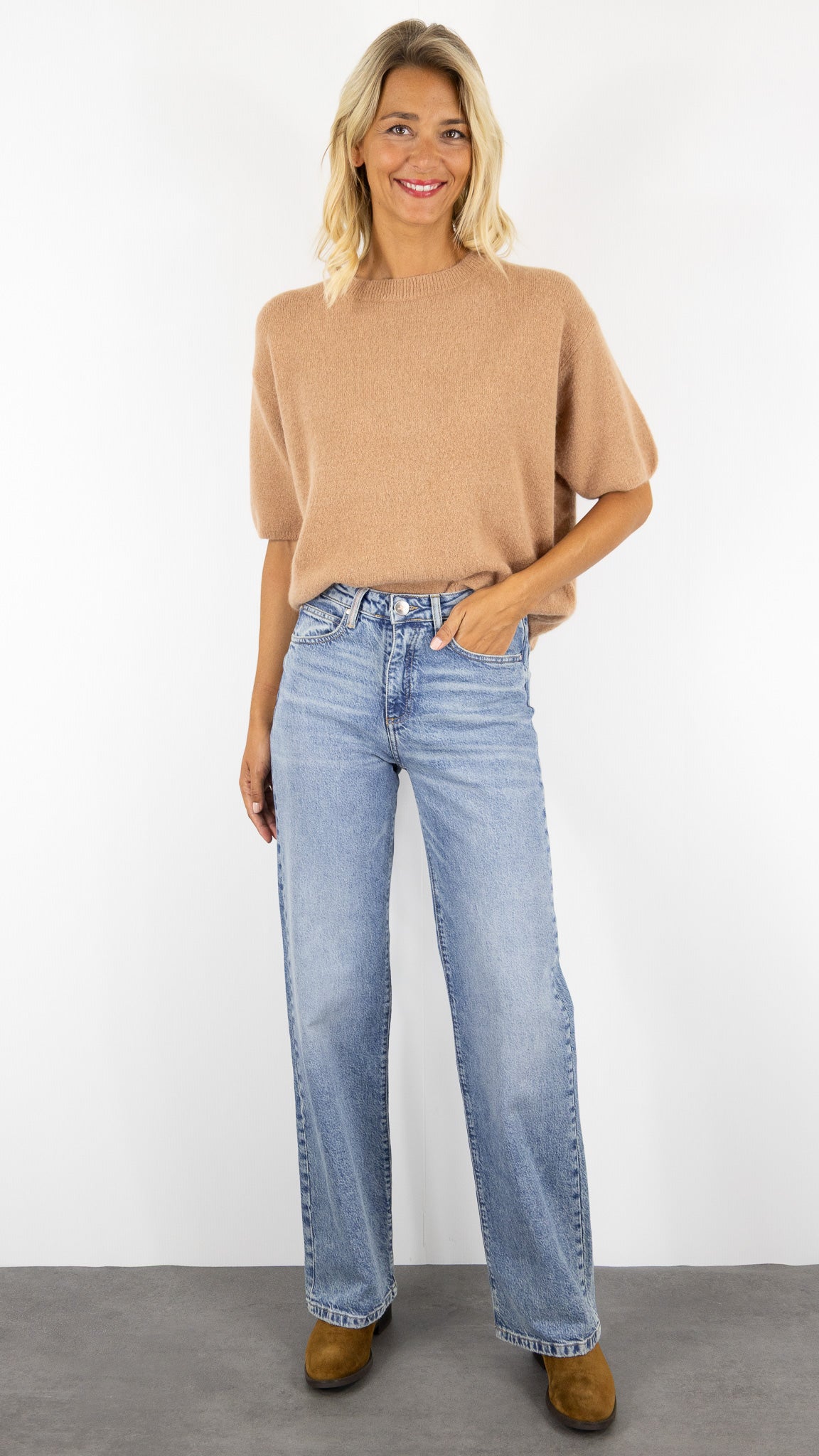 PULL COL ROND MANCHES COURTES STUDIO PARISIEN 25061#COLOR_CAMEL