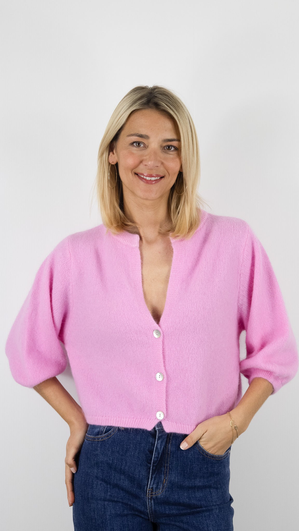 GILET CARDIGAN COURT MANCHES3/4 EN LAINE POUR FEMME NAIS 25660#COLOR_ROSE BEBE