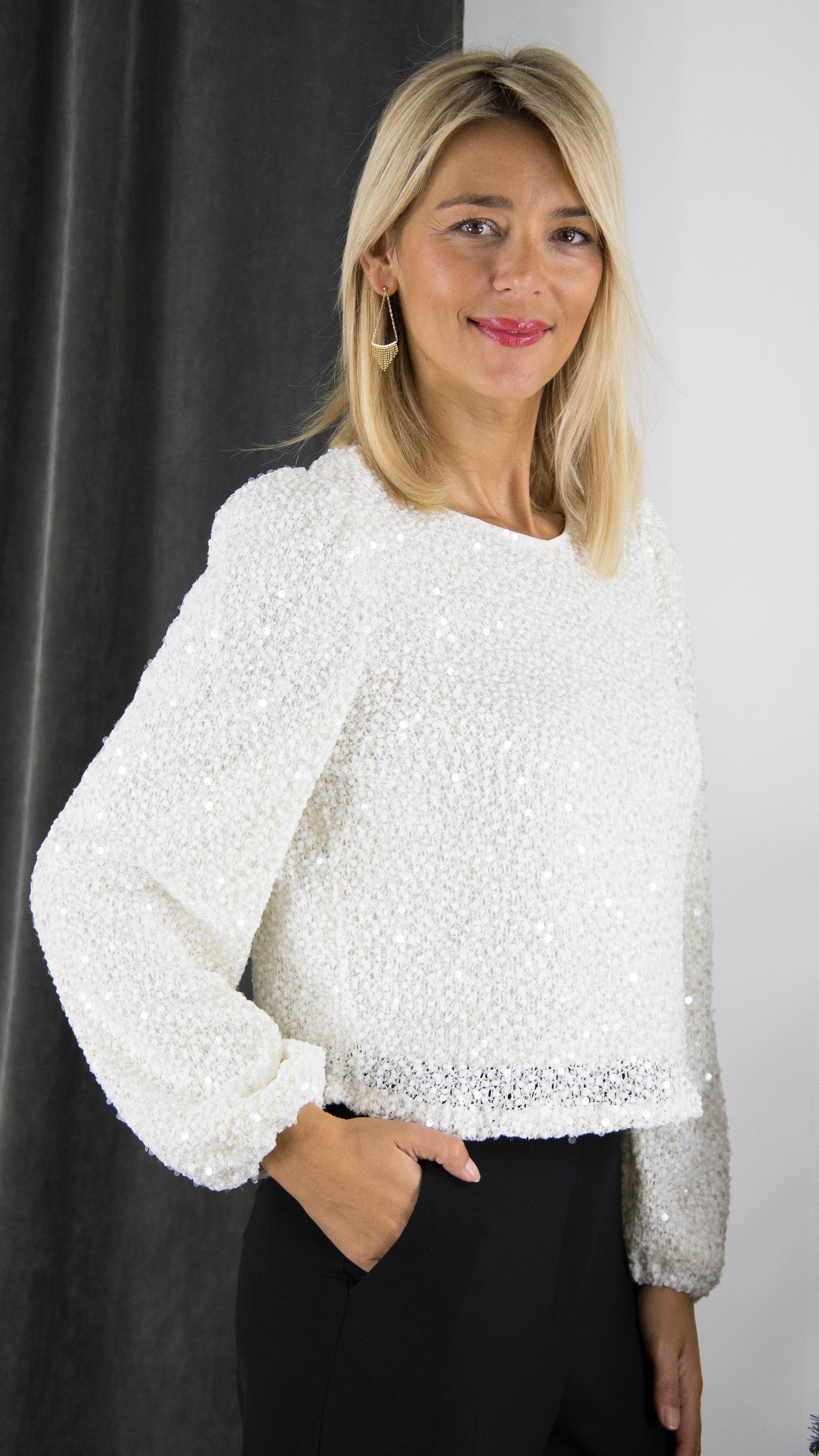 TOP A PEILLETTES BLANC POUR FEMME IDEAL FETES DE FIN D'ANNEE ELLI WHITE 25600LT