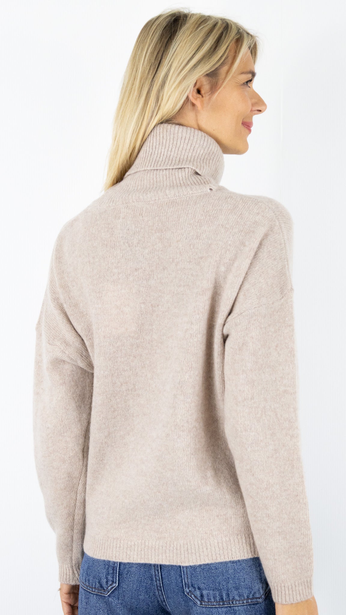 PULL COL ROULE COUPE AMPLE 25677 NAIS#color_BEIGE