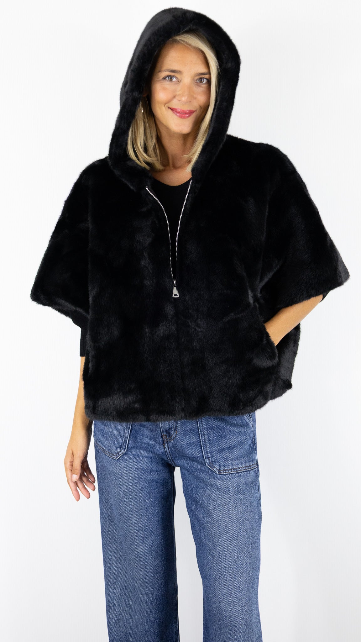 VESTE A CAPUCHE MANCHESC OURTE EN FAUSSE FOURRURE POUR FEMME VOUS 280711#COLOR_NOIR