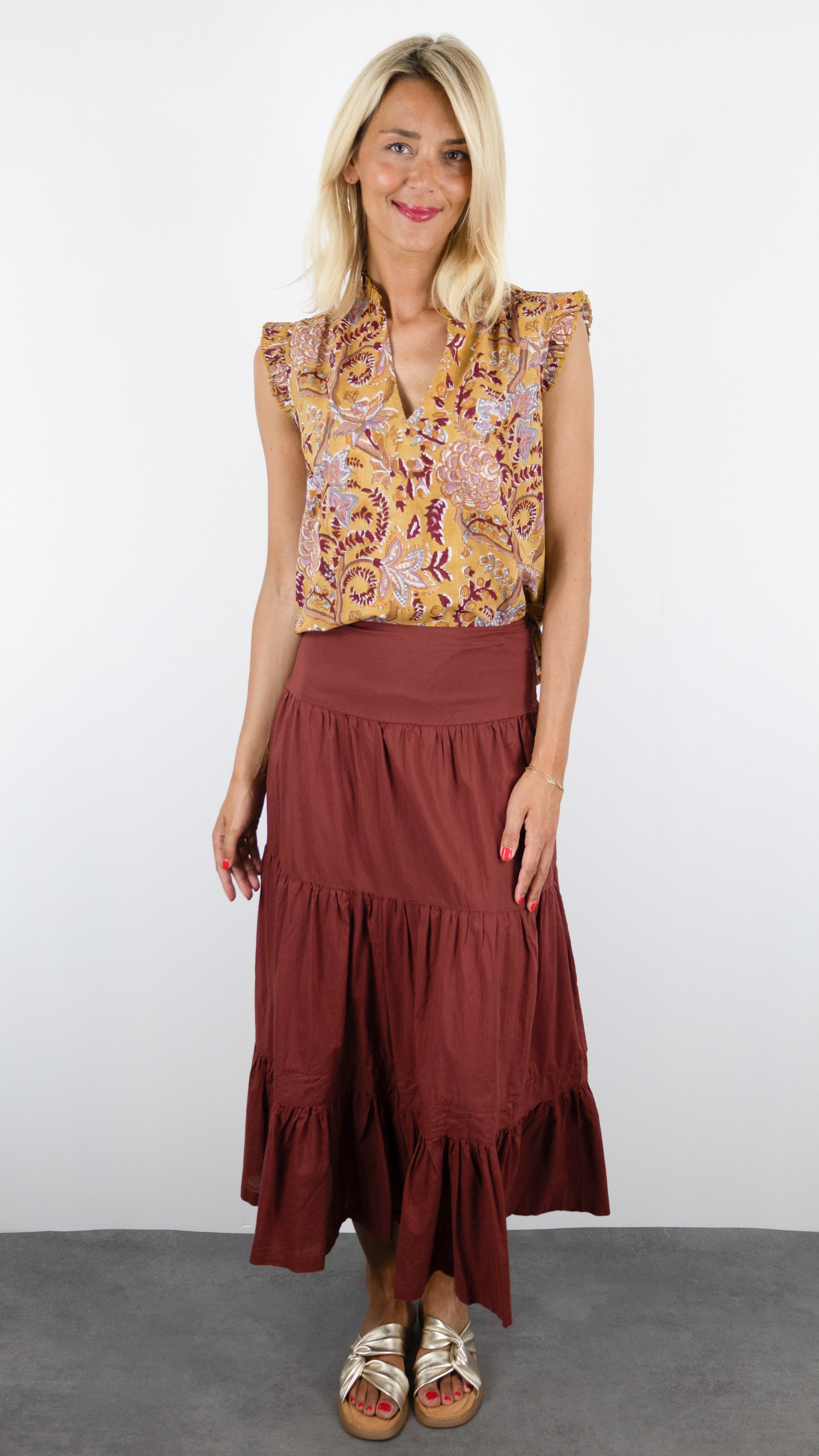 TOP V MANCHES COURTES VOLANTEES COLORES 3127.99 BRIQUE IMPRIME