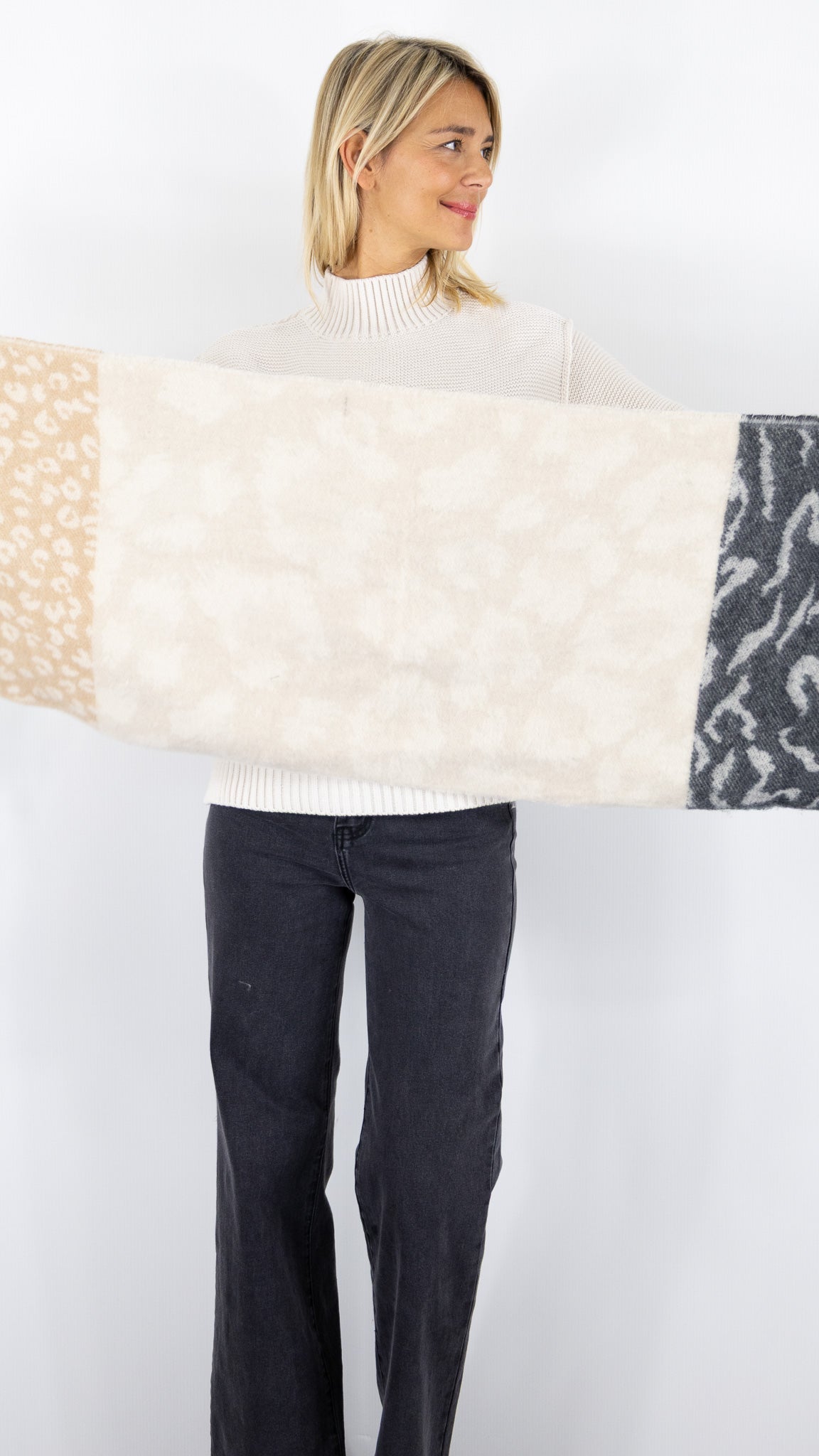 ECHARPE IMPRIME AVEC FRANGES 3541 VOUS#color_BEIGE