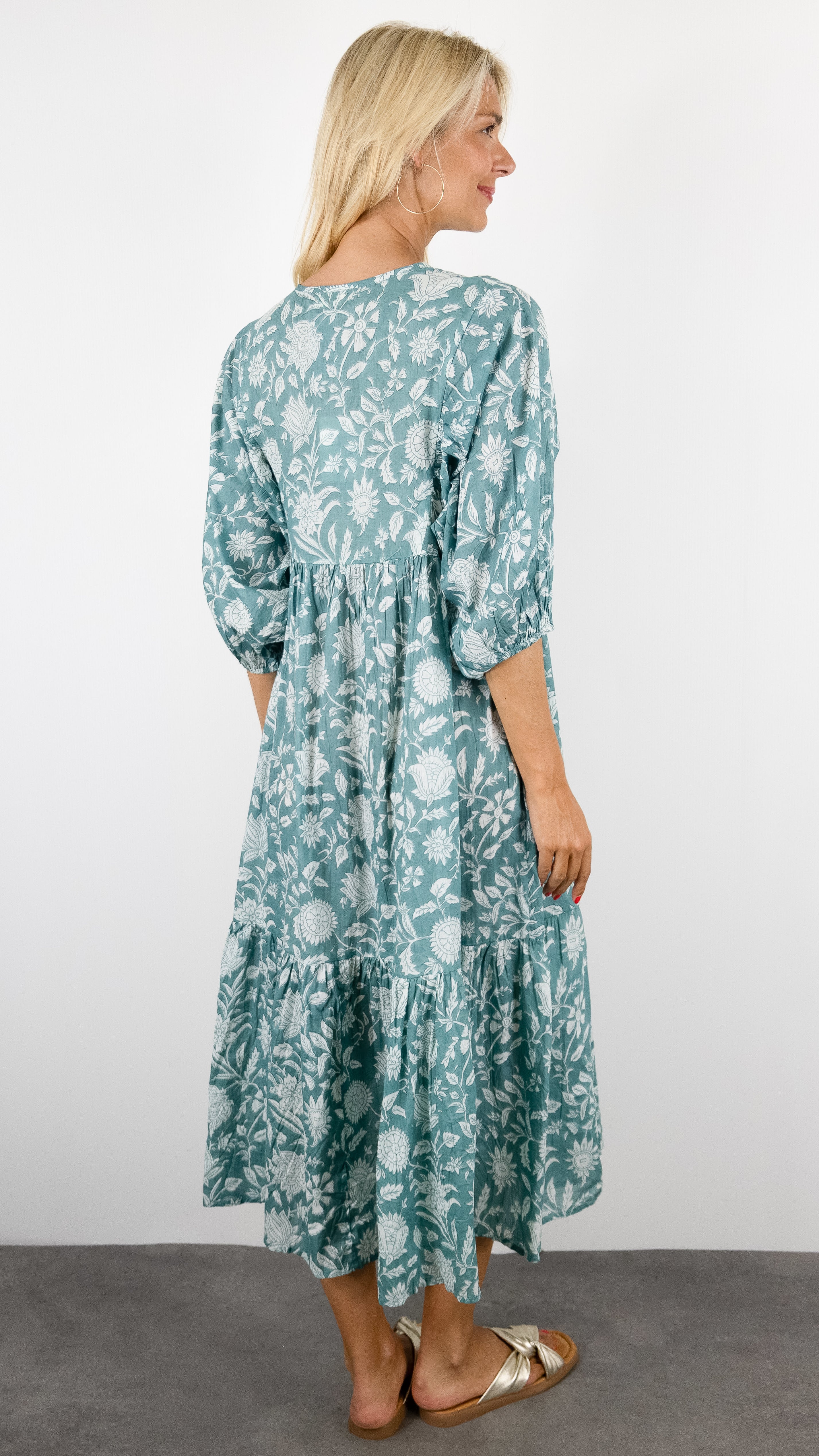 ROBE LONGUE IMPRIME FLEURI COLORES 4298.98#COLOR_TEAL/CELADON FLEURI