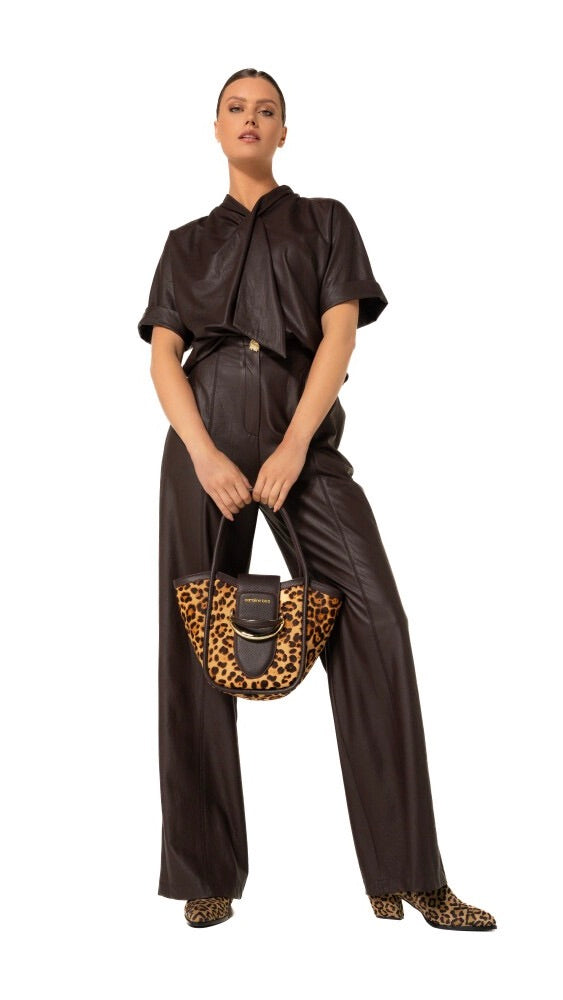 PANTALON LARGE EN FAUX CUIR VEGAN FEMME CAROLINE BISS 4567#COLOR_30/CHOCO