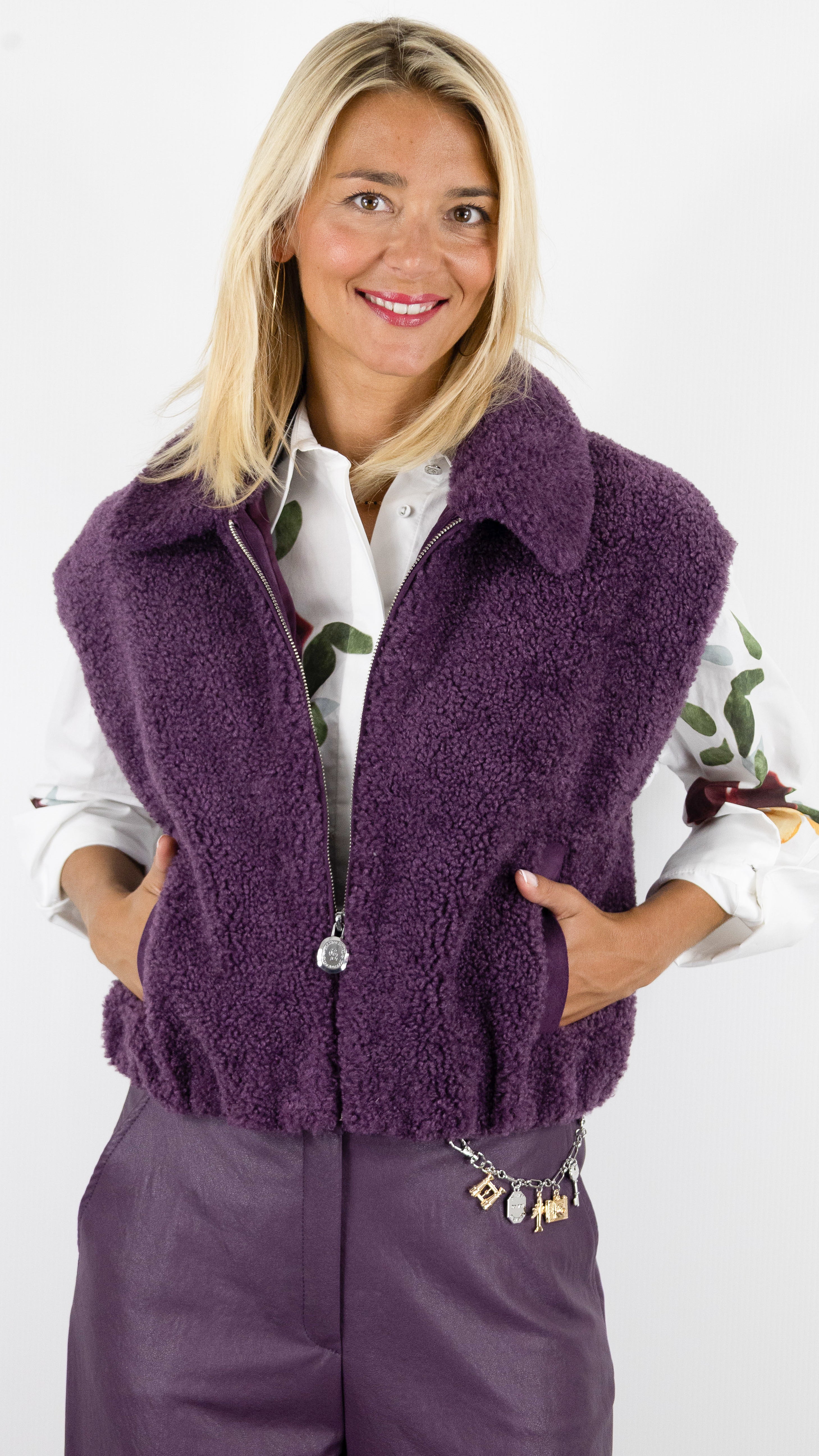 VESTE SANS MANCHES EN FAUSSE FOURRURE PRUNE POUR FEMME CAROLINE BISS 4436