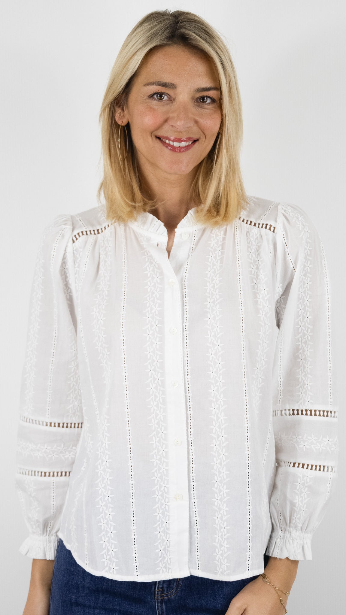 BLOUSE FLUIDE AJOUREE EN DENTELLE IVOIRE YCOO#COLOR_IVOIRE