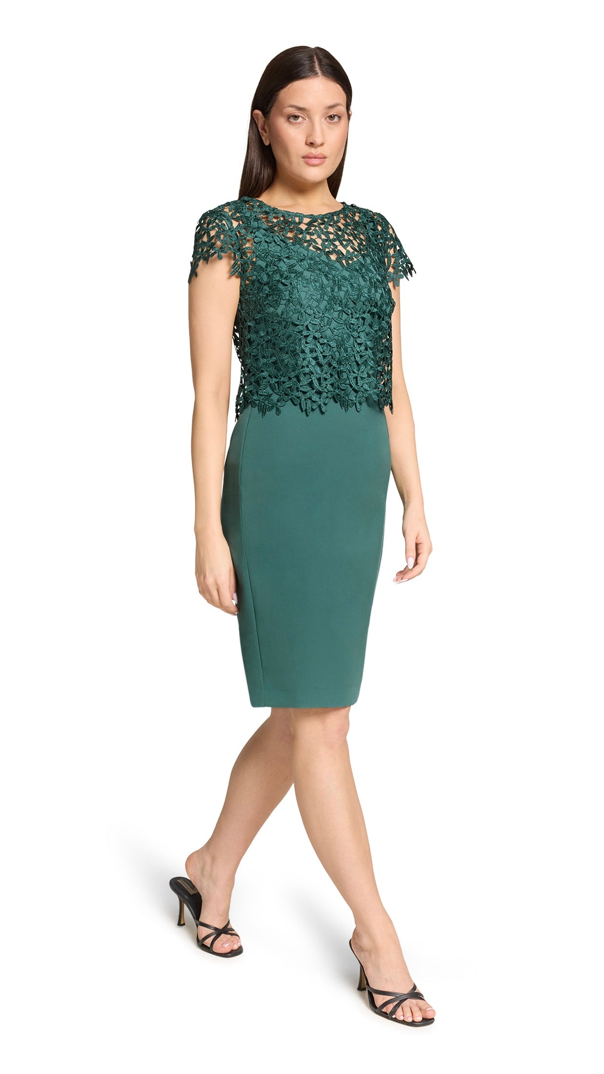 ROBE ET BOLERO DE CEREMONIE EN DENTELLE VERT EMERAUDE VERA MONT 5158/4031
