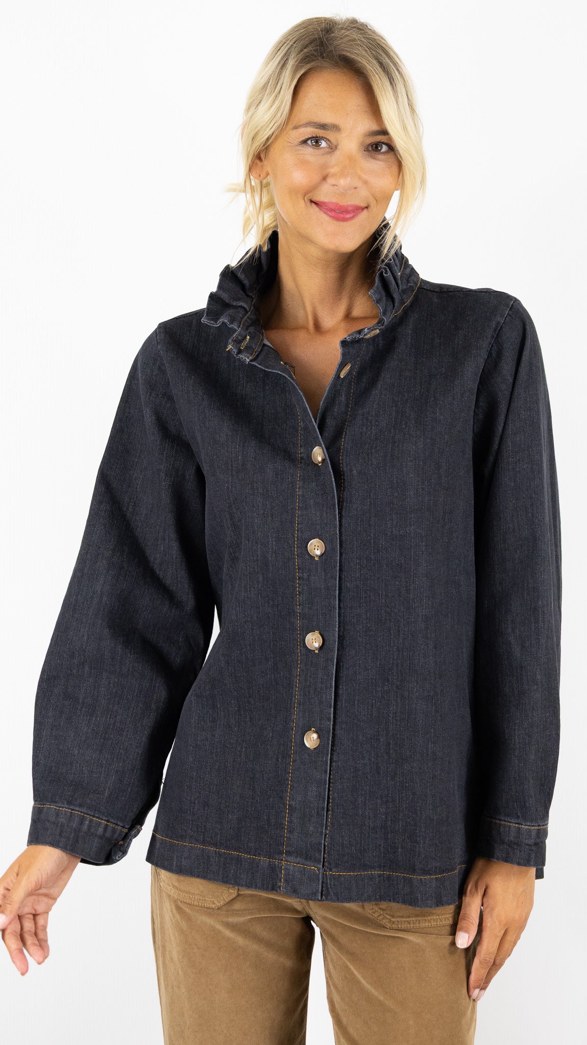 CHEMISE AMPLE EN JEANS COL MONTANT VOLANTE FEMME LUK AP 5992 