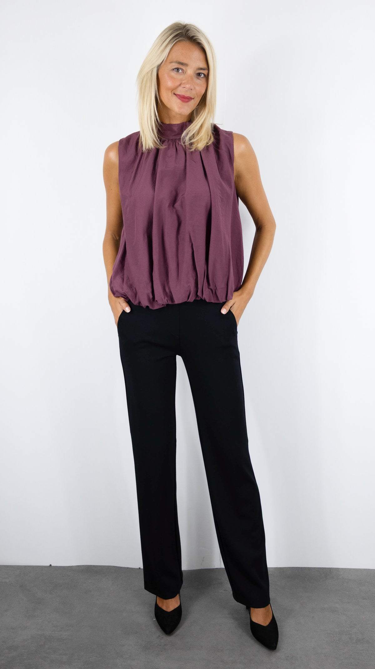 TOP SANS MANCHES FRONCES BAS ELASTIQUE A NOUER AU DOS POUR FEMME HAUT HABILLE CEREMONIE VOUS 15367#COLOR_PRUNE
