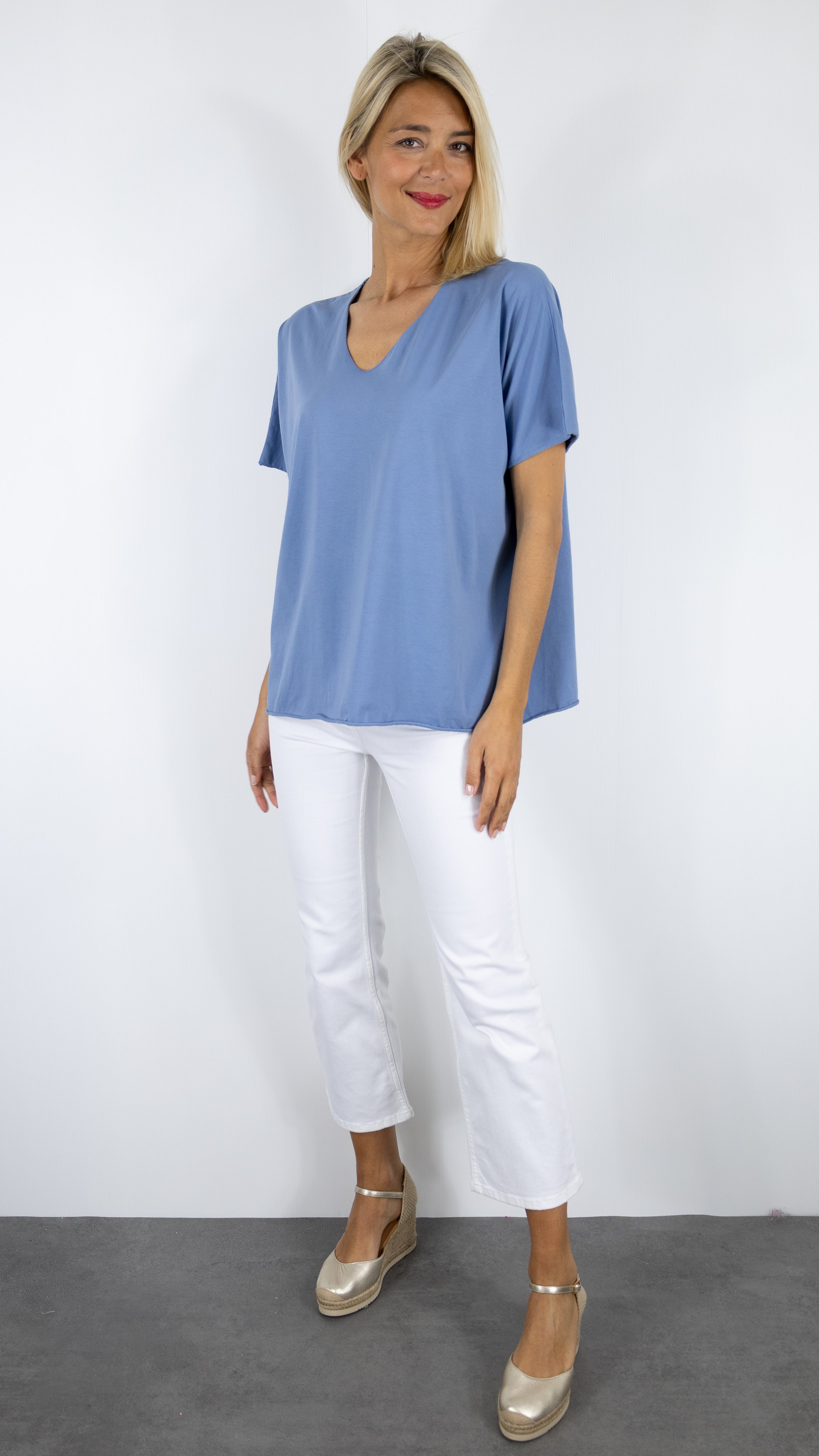 TEE-SHIRT V AMPLE MANCHES COURTES FEMME ANDROMEDE 6252#COLOR_JEANS