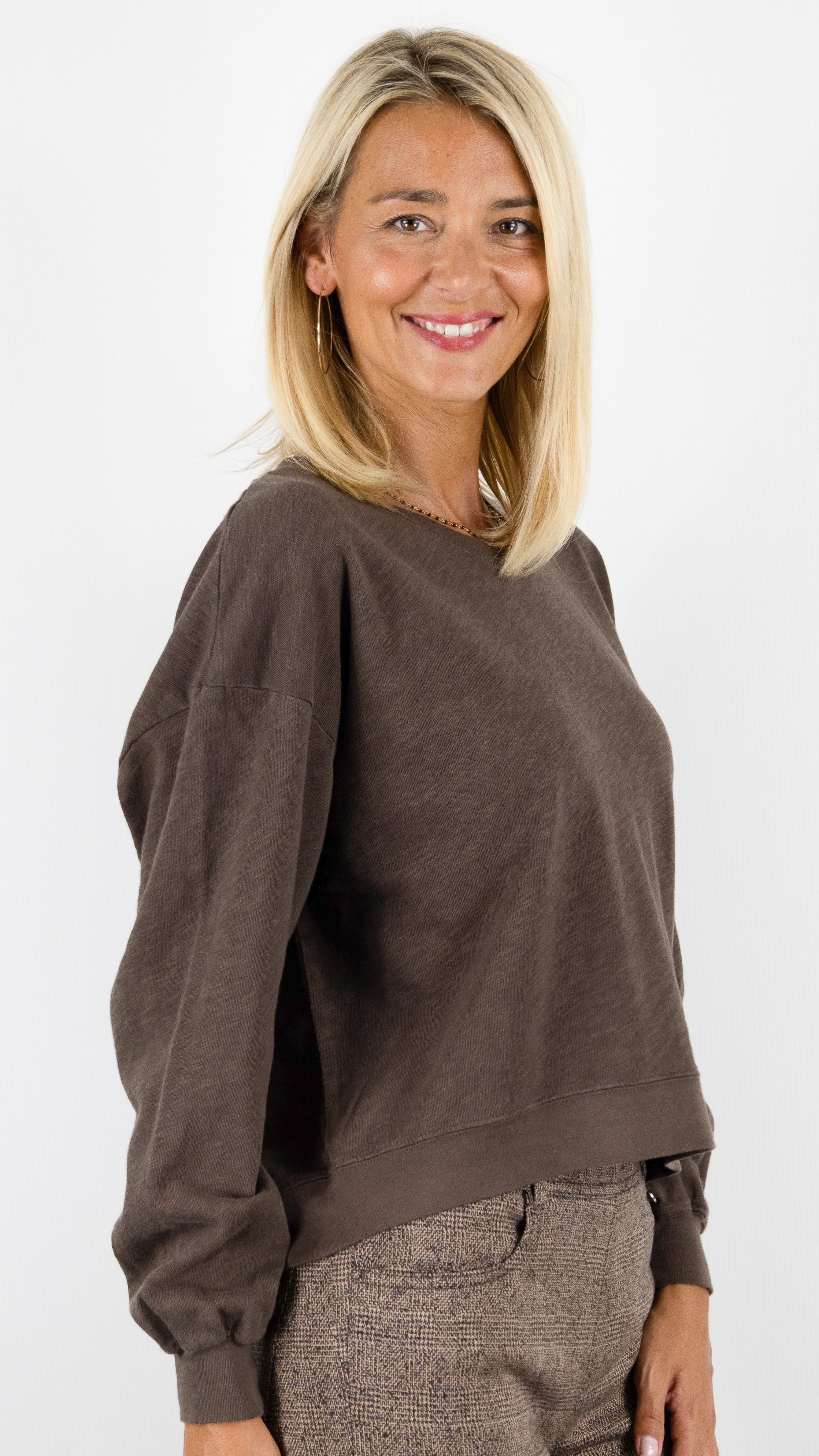 TEE SHIRT SWEAT COL ROND AMPLE POUR FEMME AMERICAN VINTAGE SONOMA#COLOR_CHATAIGNIER
