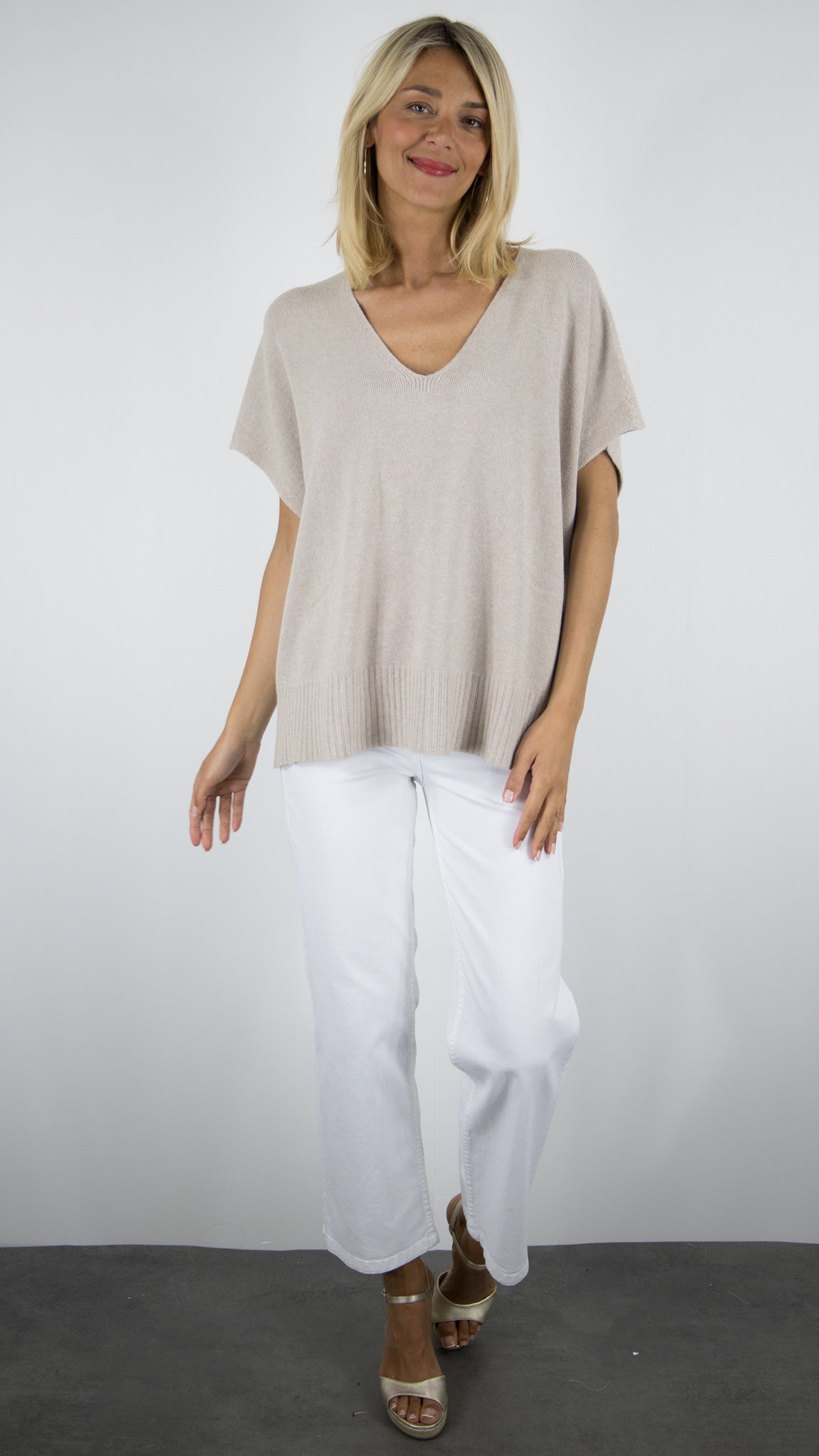PONCHO COL V MANCHES COURTES FEMME AMPLE MAX ET ENJOY 67035#COLOR_082/CREME