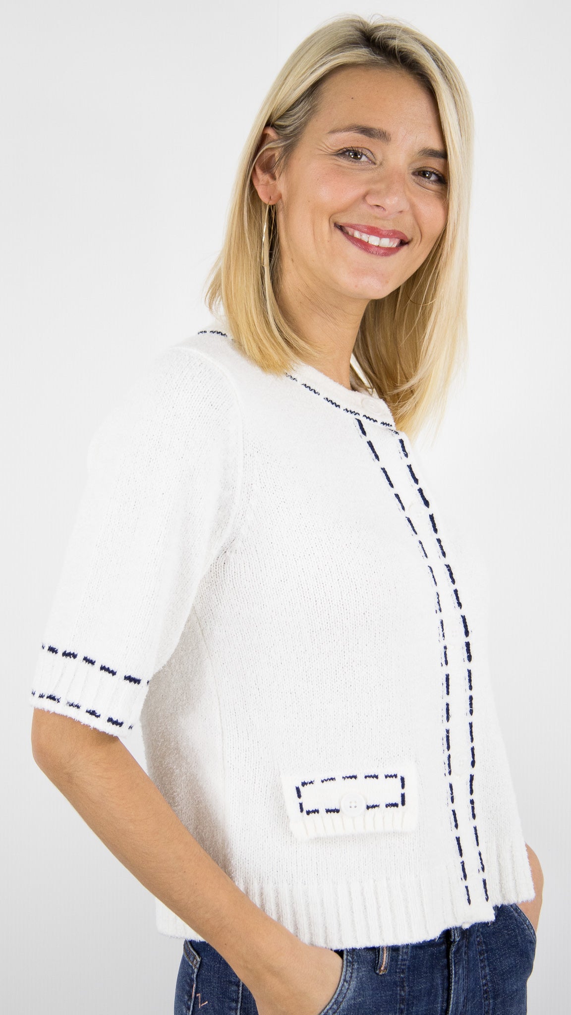 GILET BLANC AVEC COUTURES MARINES FEMME BIANCA RENE 78026