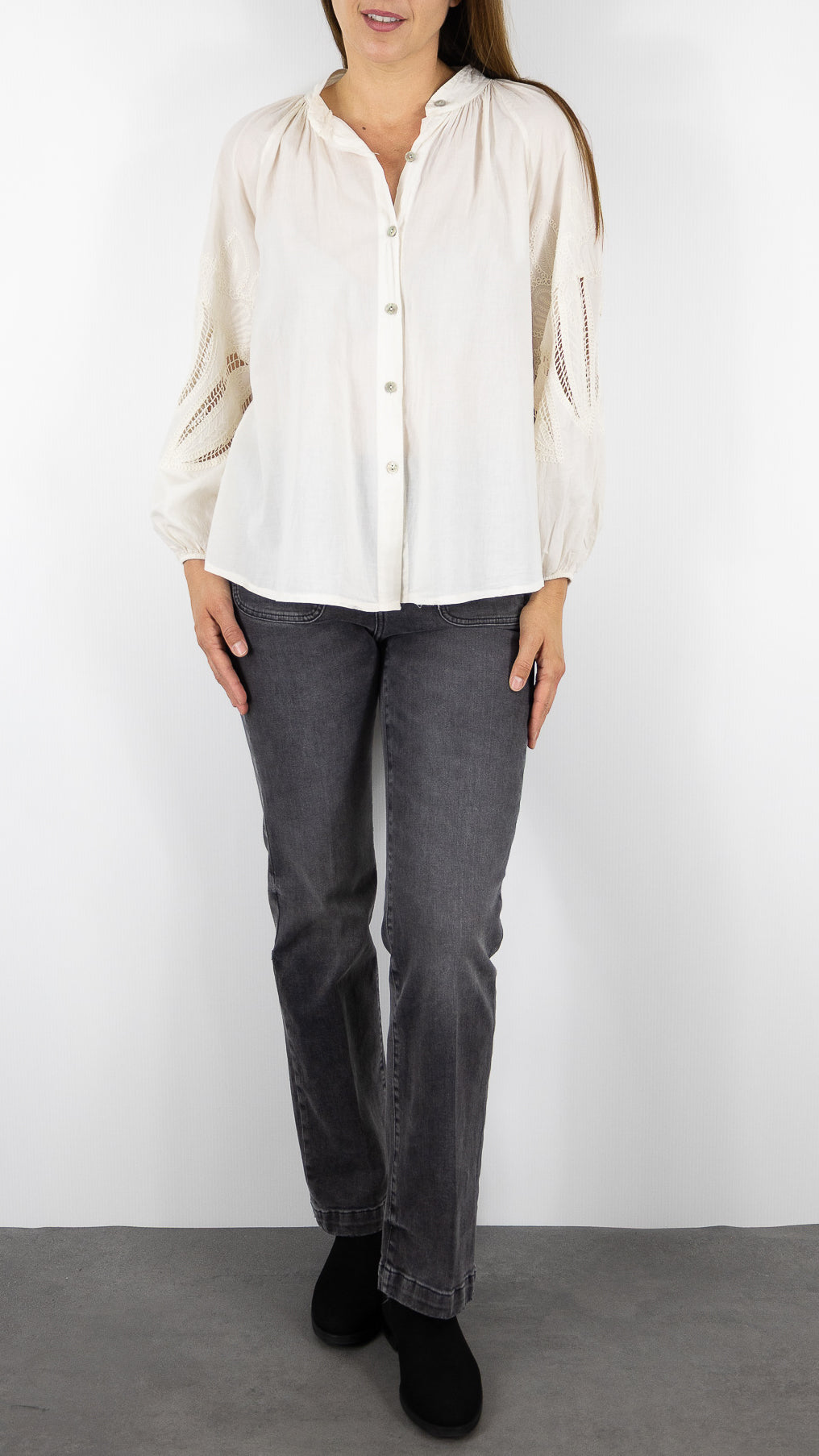 BLOUSE EVASEE BRODEE AJOUREE EN COTON ANDROMEDE 829753#COLOR_ECRU