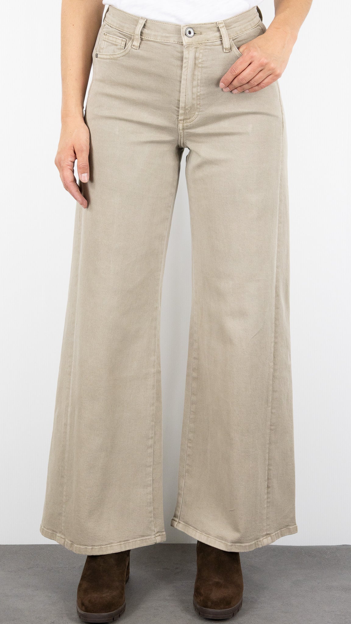 JEANS GABARDINE POUR FEMME STUDIO PARISIEN 9240#COLOR_FANGO
