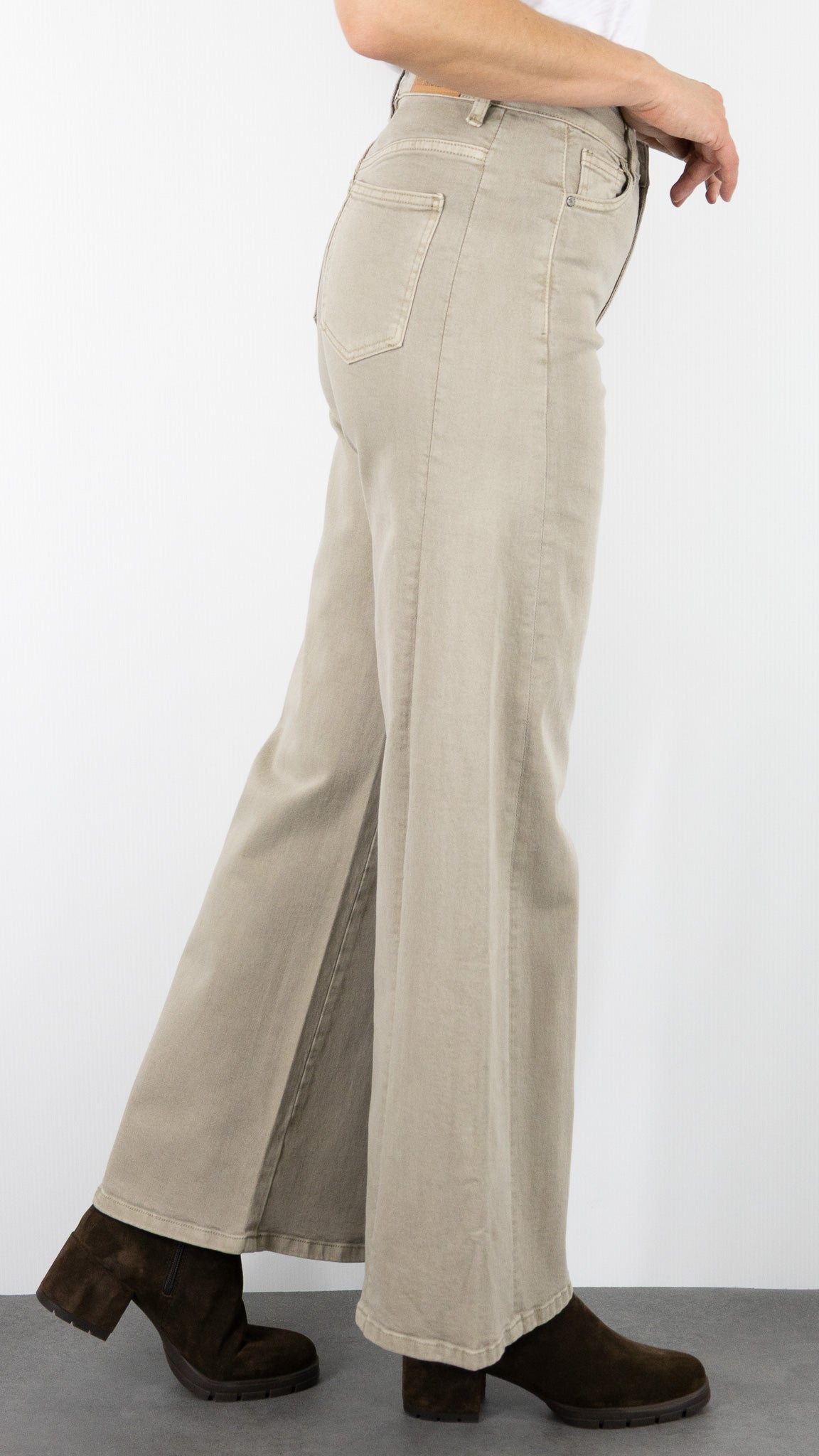 JEANS GABARDINE POUR FEMME STUDIO PARISIEN 9240#COLOR_FANGO