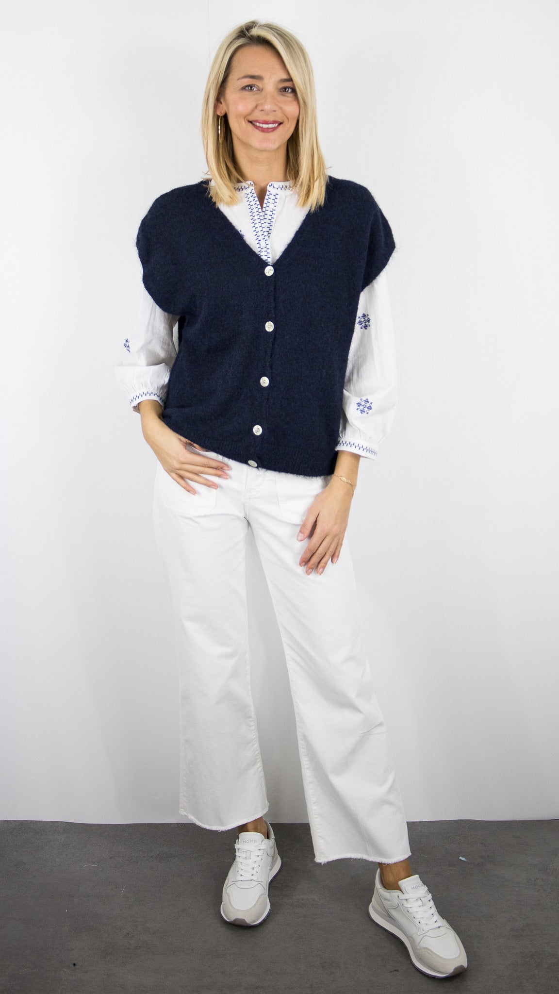 GILET COL A NOUER EN LAINE MANCHES COURTES POUR FEMME  LUK AP 8272#COLOR_MARINE