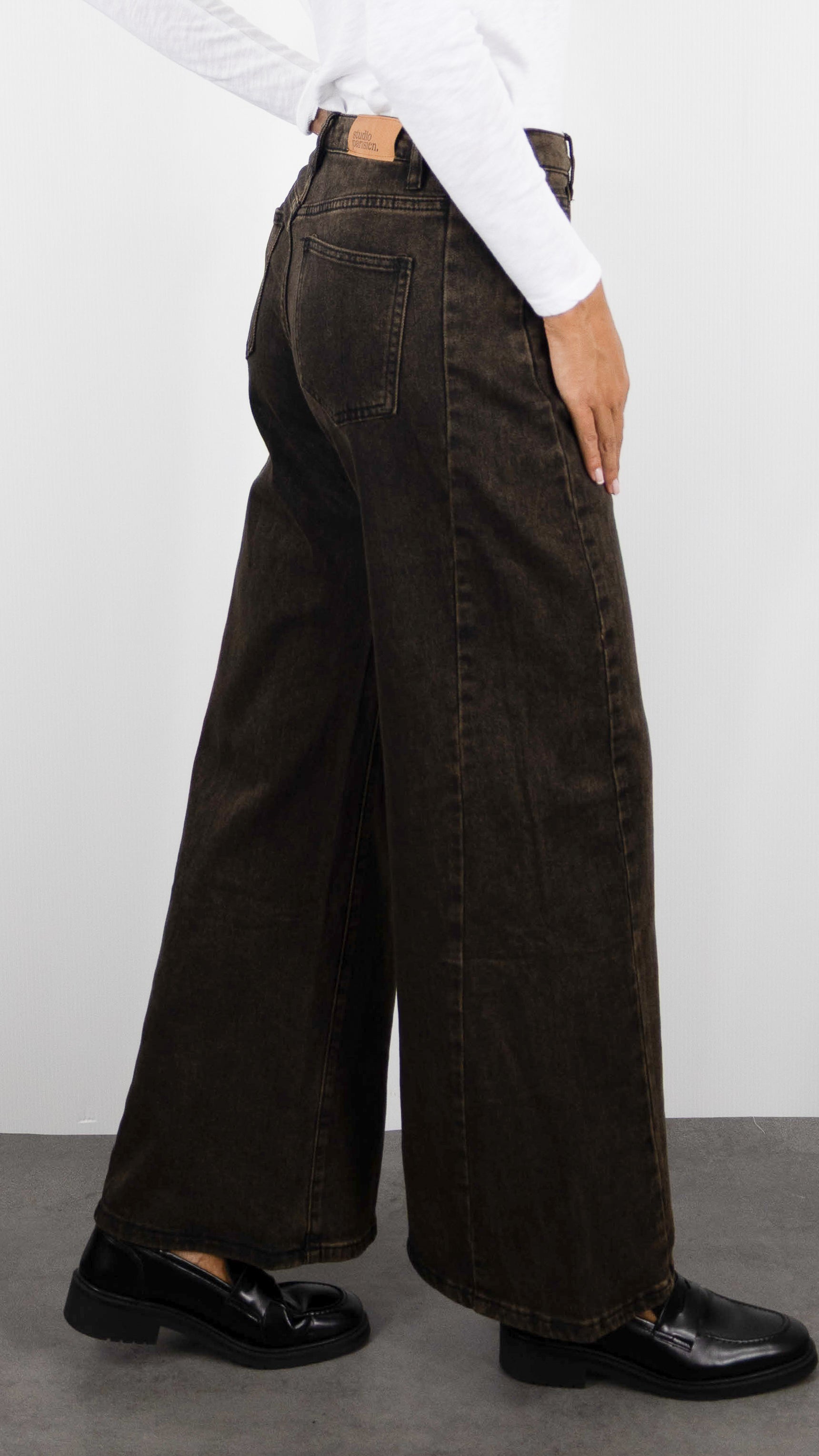 JEANS LARGE EN COTON COUTURES DELAVE MARRON POUR FEMME STUDIO PARISIEN 9388