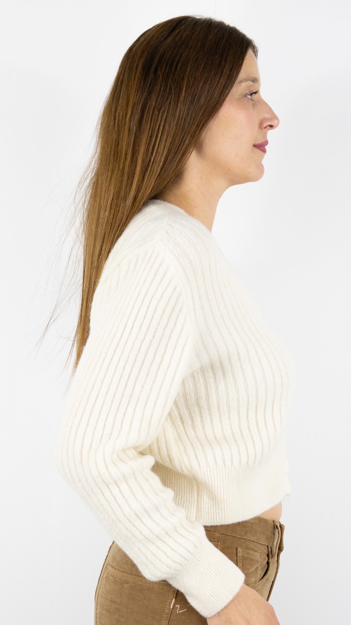GILET COURT COTELE COL V  STUDIO PARISIEN 9501#COLOR_ECRU