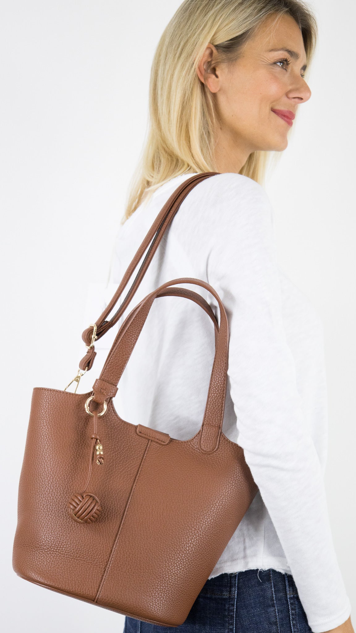 SAC SCEAU EN CUIR VEGANVOUS A492#COLOR_CAMEL