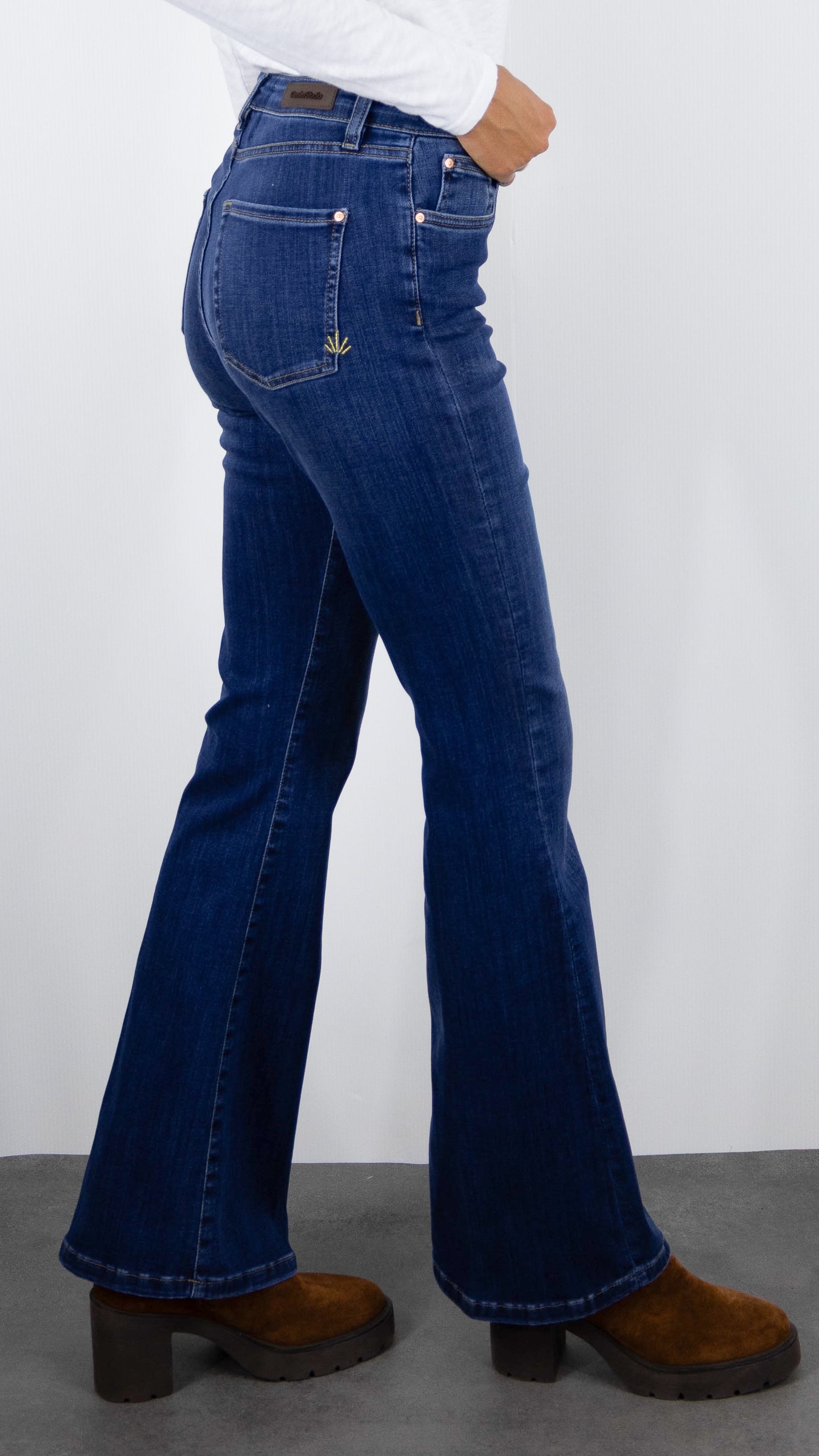 JEANS EVASE POUR FEMME WORM VINTAGE  DENIM STUDIO ADLEY 32