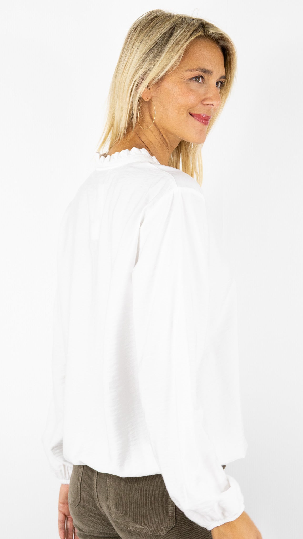 BLOUSE VOLANTEE CREME FEMME BIANCA ALIN 65025