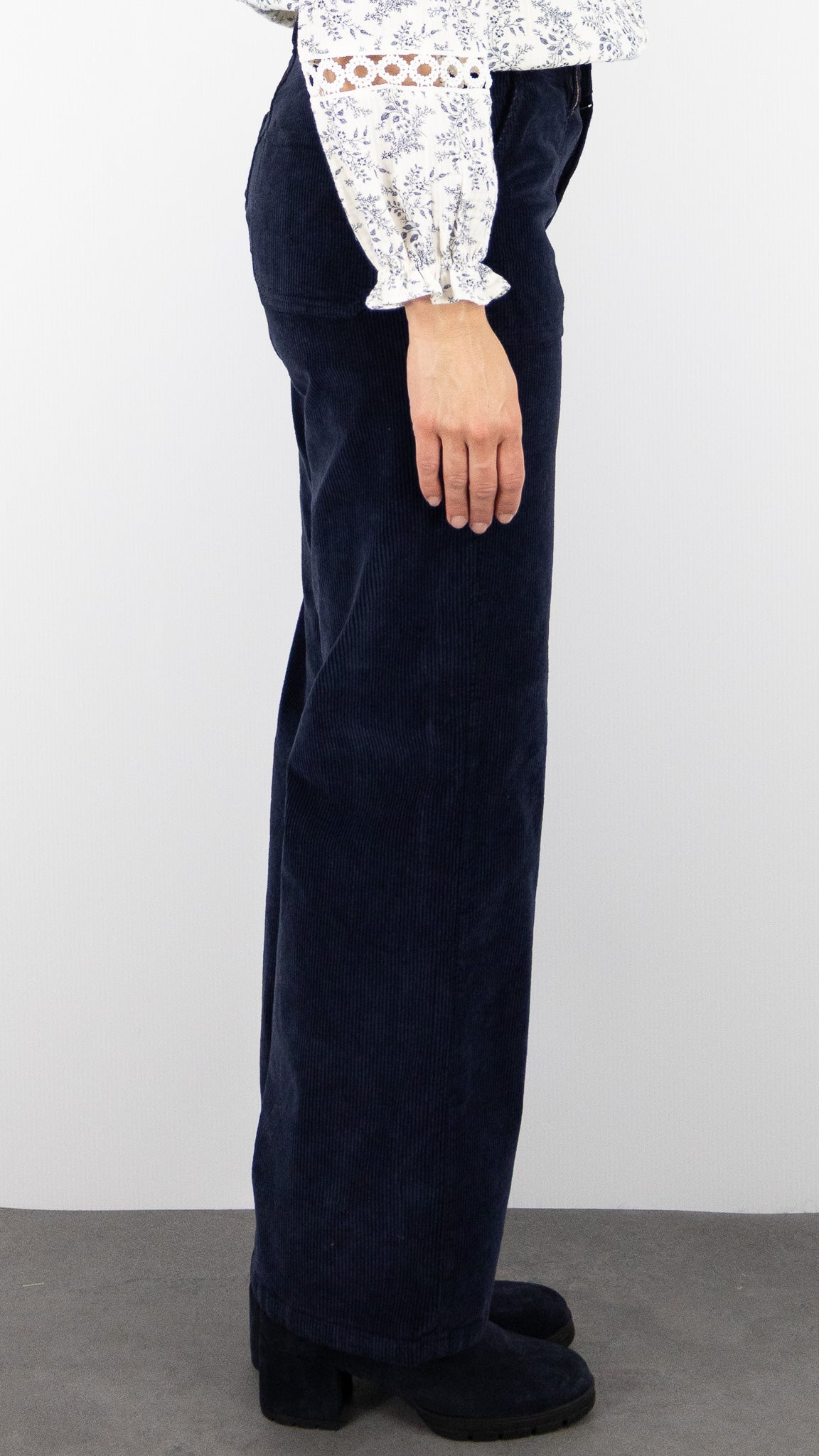 PANTALON LARGE EN VELOUR ISLOW ANDREA ORIGINAL CORD POUR FEMME#COLOR_NAVY/MARINE