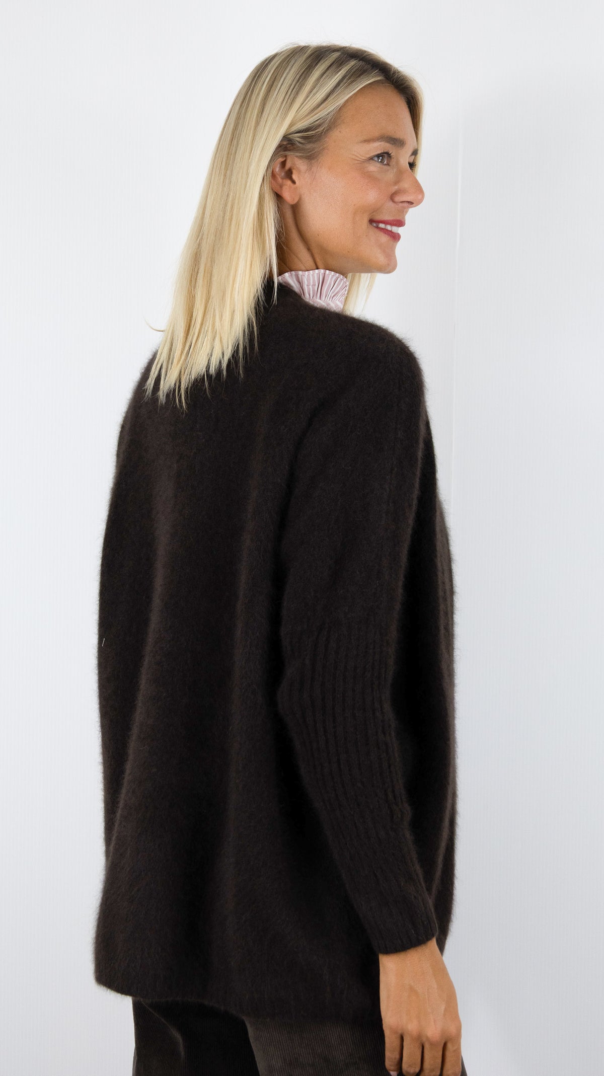 GILET STYLE PONCHO EN RACCOON MARRON CHOCO POUR FEMME ESTHEME CKH4064R-1