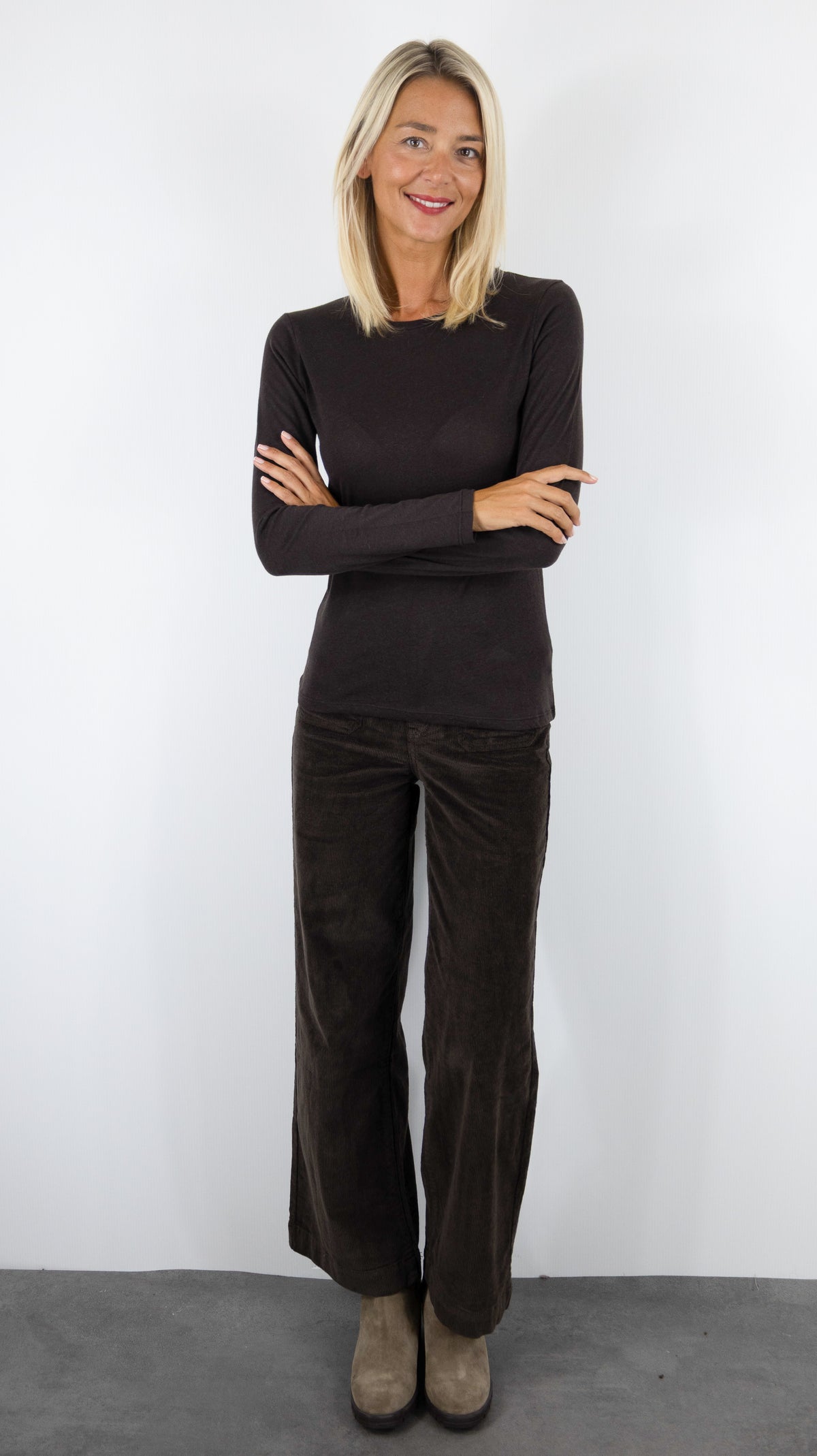 TEE-SHIRT COL ROND EN COTON CACHEMIRE POUR FEMME MAJESTIC FTS008/M005#COLOR_1141/CHOCOLATE
